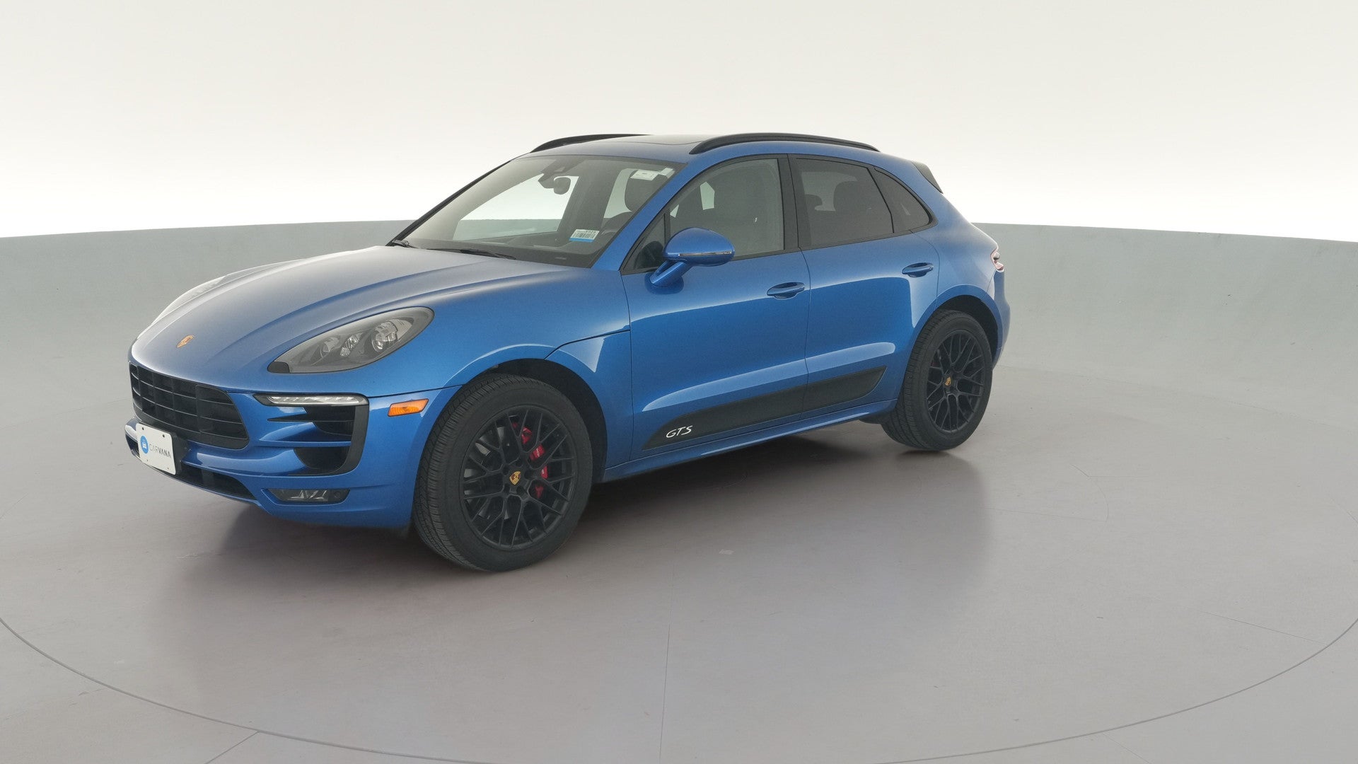 2018 Porsche Macan vehicle photo