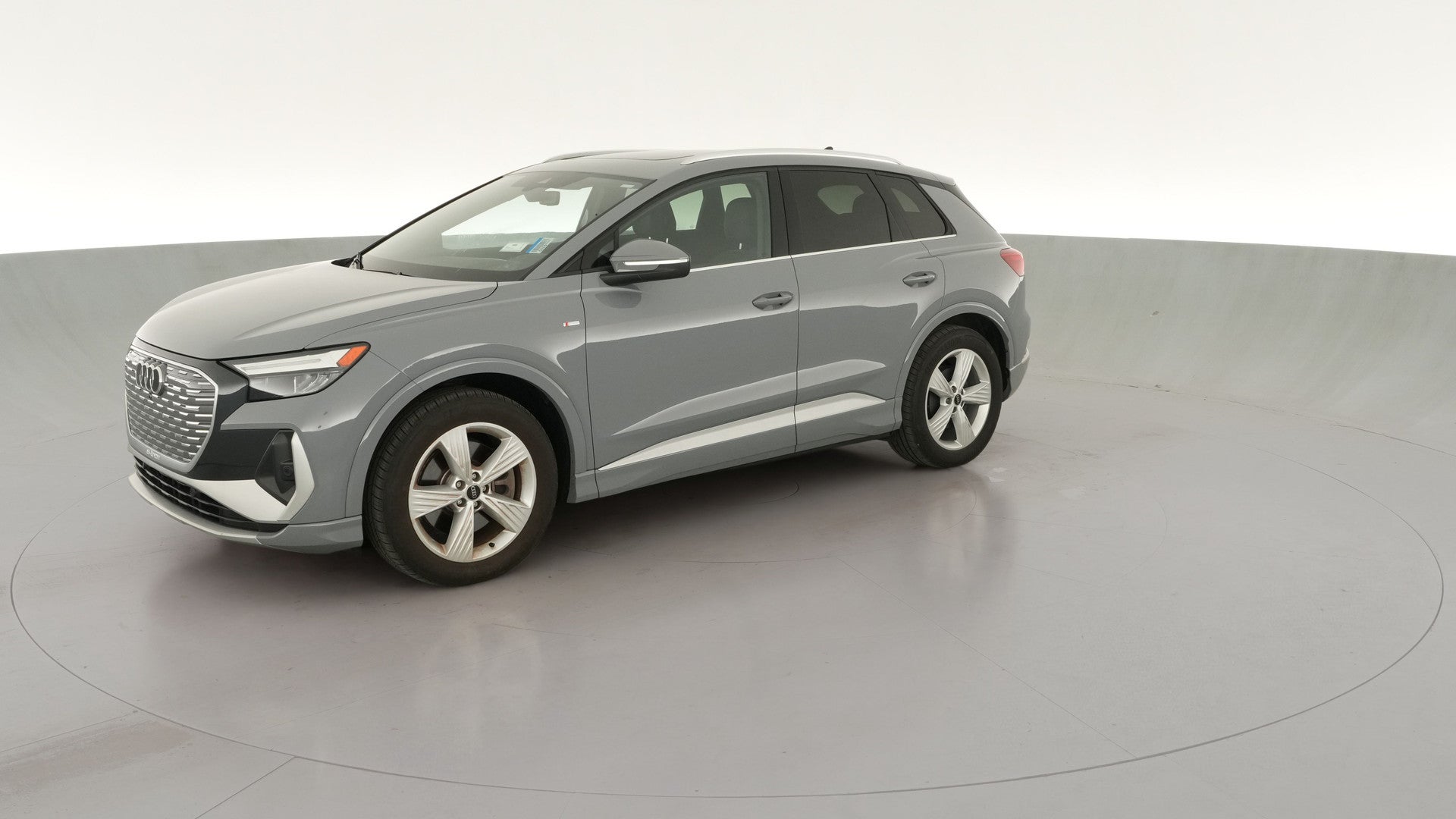 2024 Audi Q4 e-tron vehicle photo