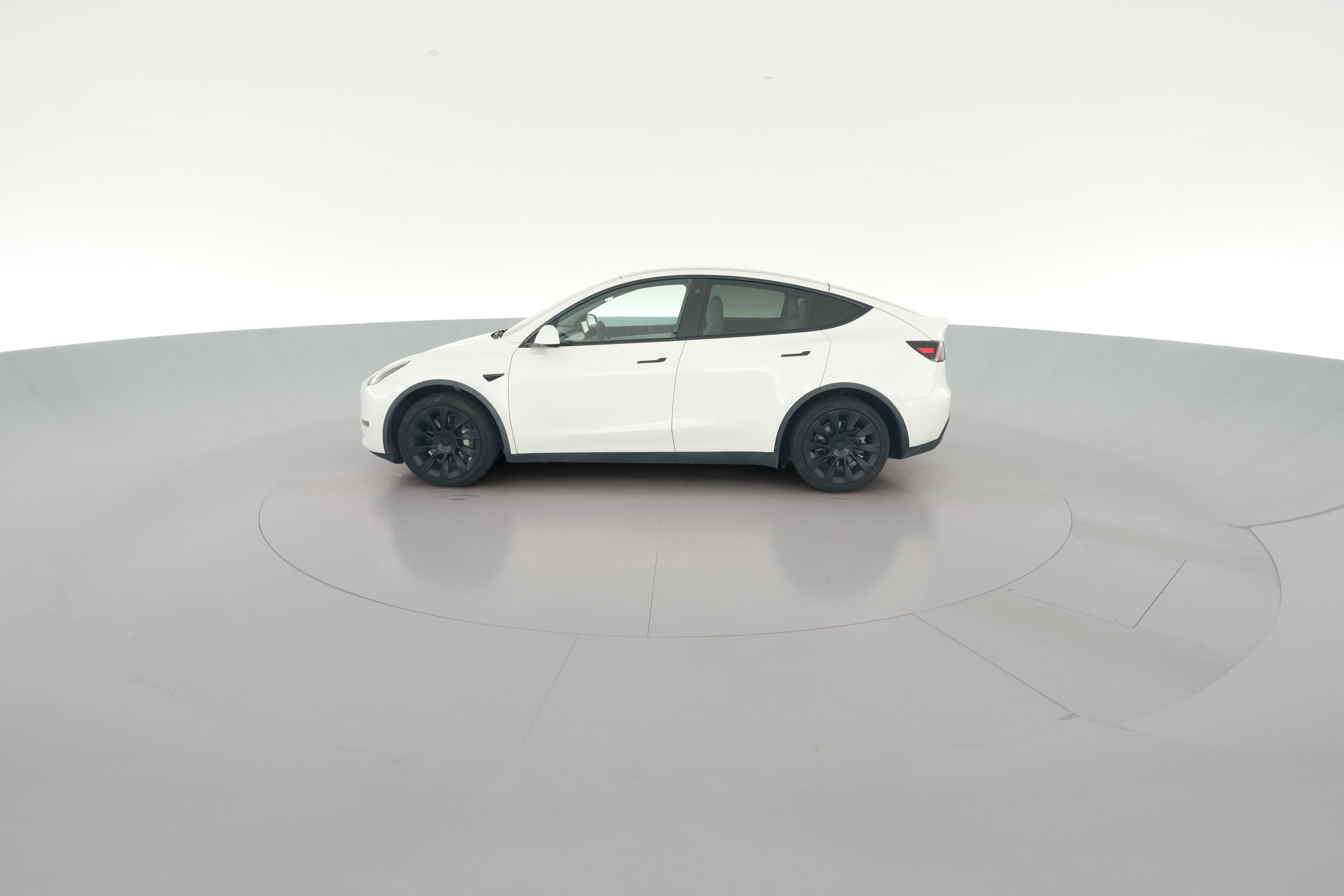 2021 Tesla Model Y Long Range - Photo 34