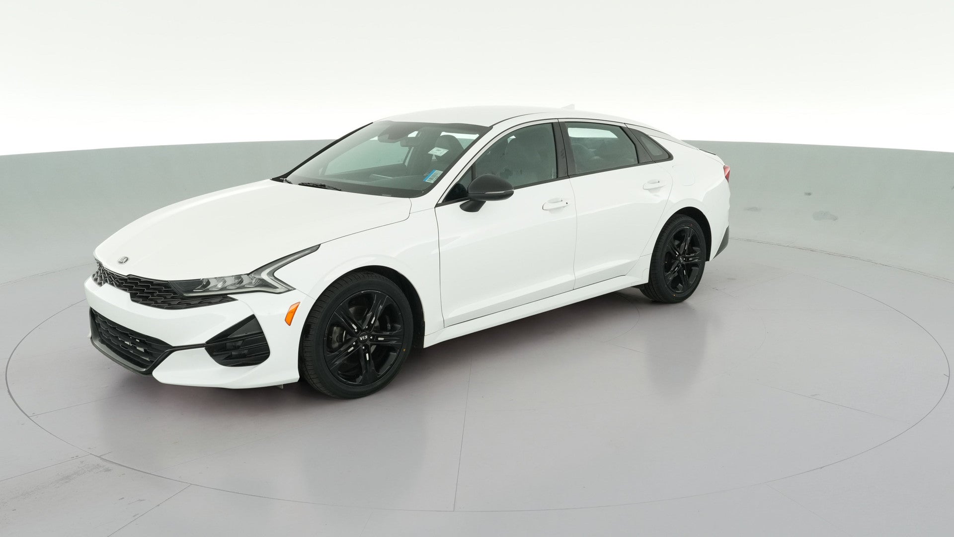 2021 Kia K5 vehicle photo