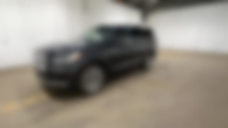 2023 Lincoln Navigator vehicle photo