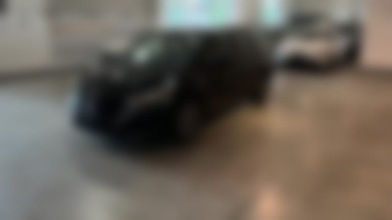 2025 Nissan Versa vehicle photo