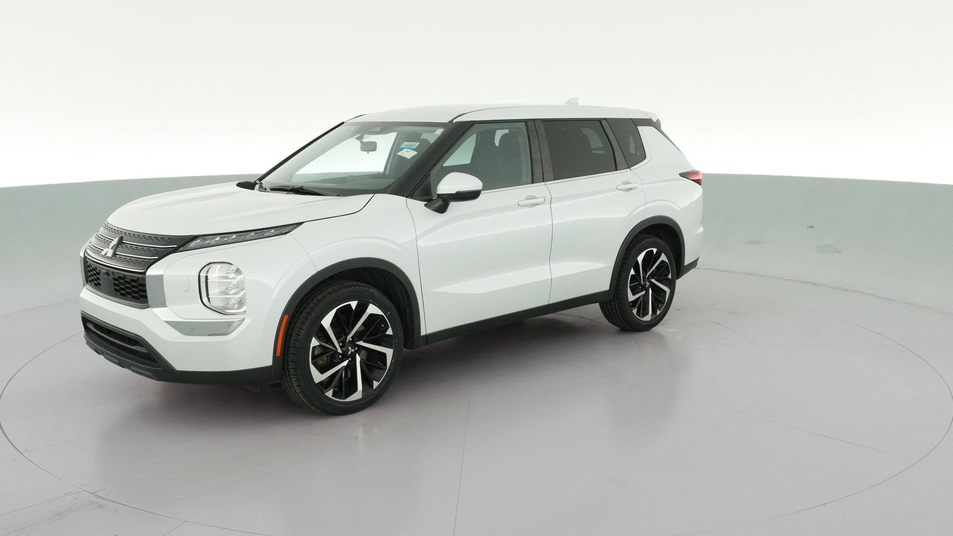 2022 Mitsubishi Outlander vehicle photo