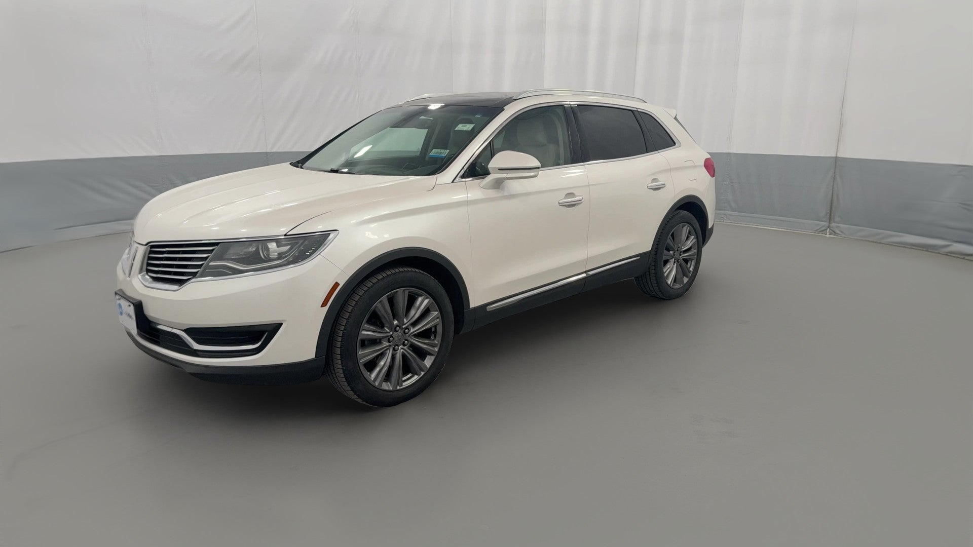 2017 Lincoln MKX vehicle photo