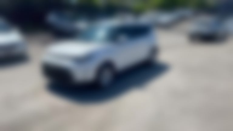 2025 Kia Soul vehicle photo