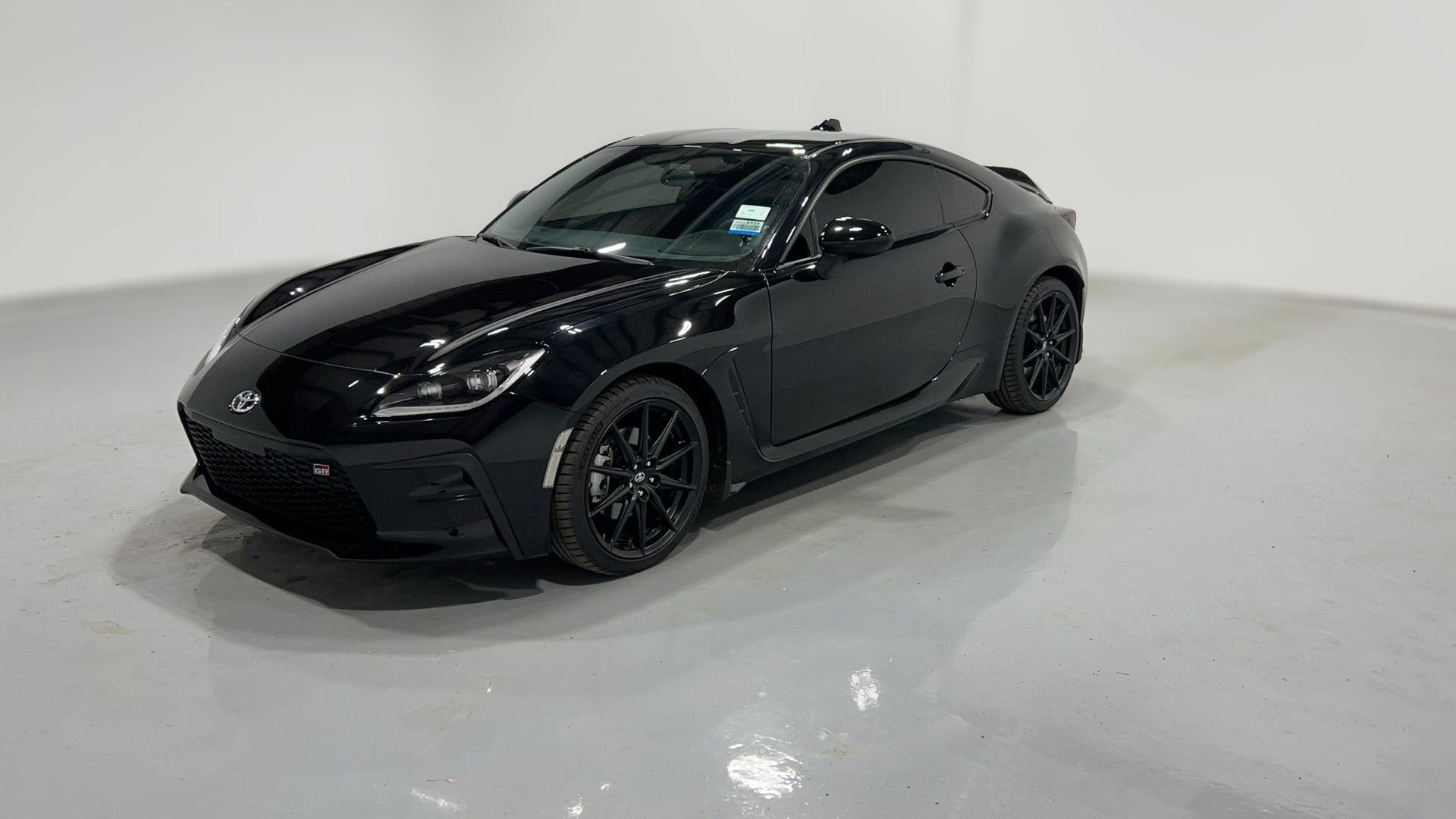 2025 Toyota GR86 vehicle photo