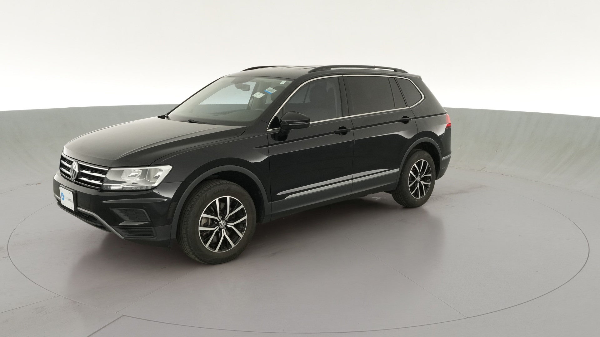 2021 Volkswagen Tiguan vehicle photo