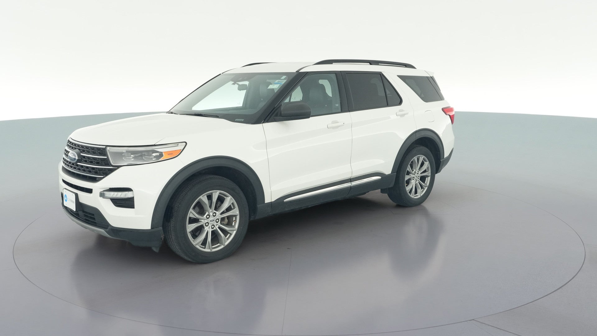 2020 Ford Explorer vehicle photo