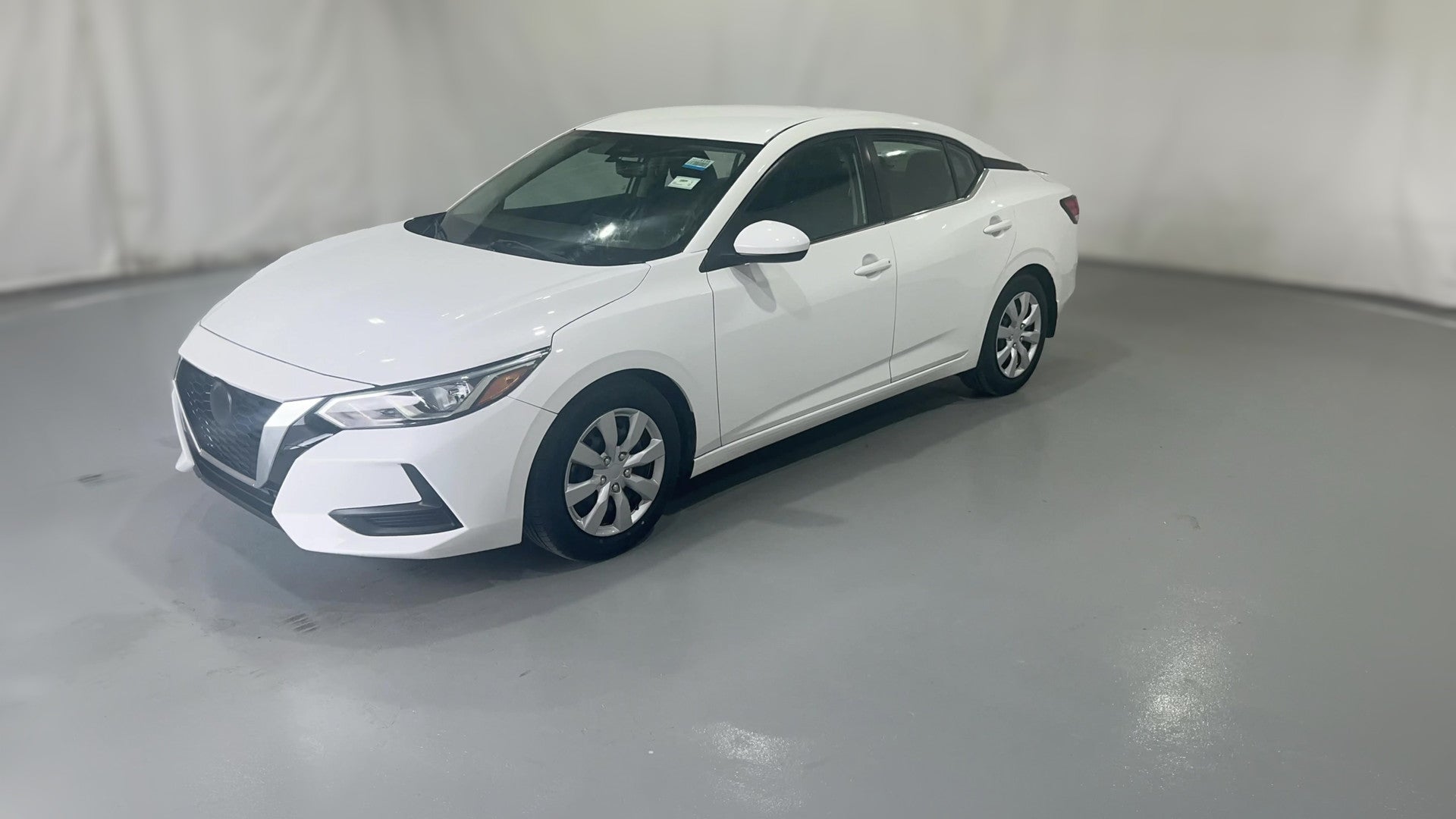 2022 Nissan Sentra vehicle photo