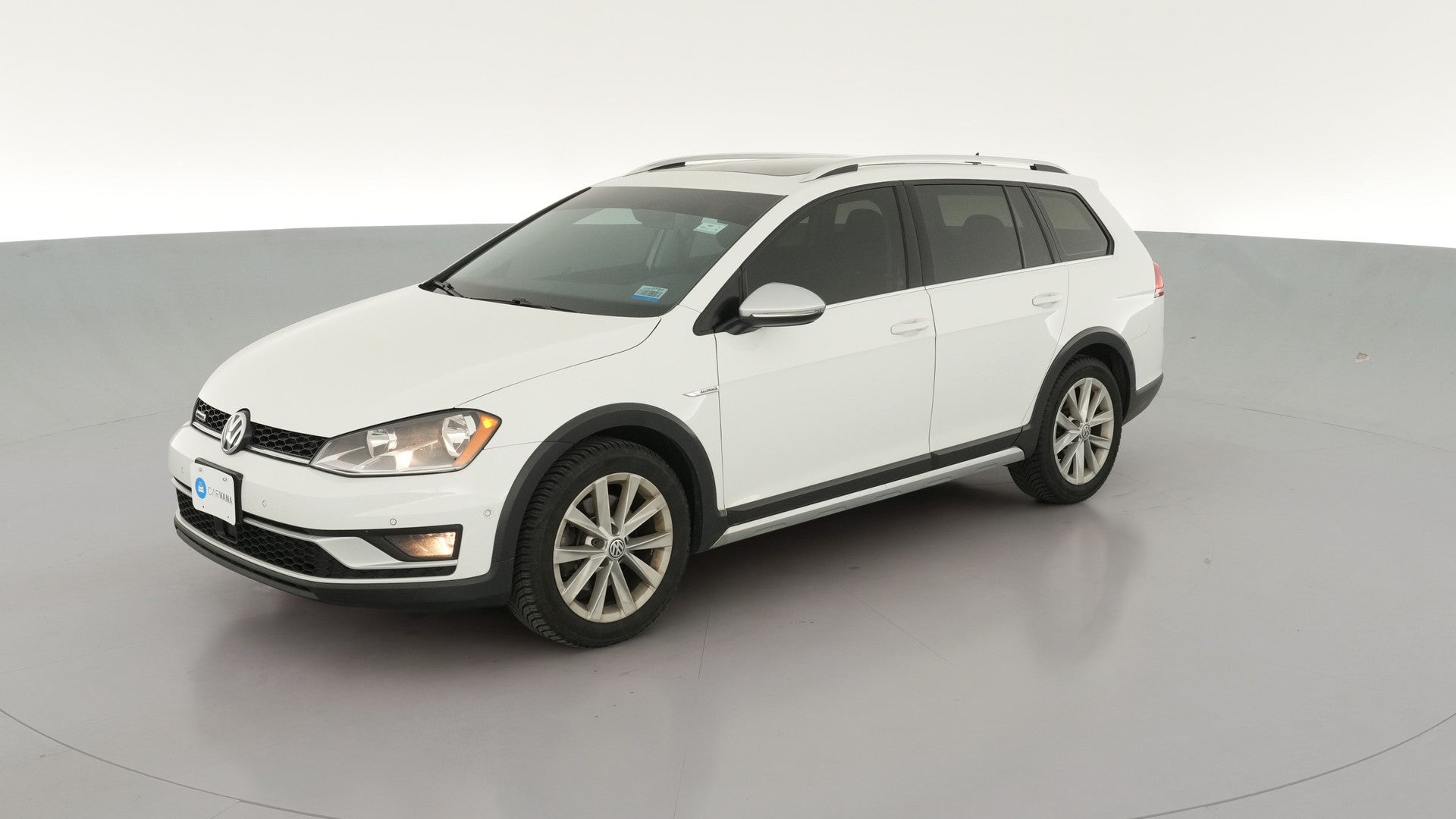 2017 Volkswagen Golf Alltrack vehicle photo