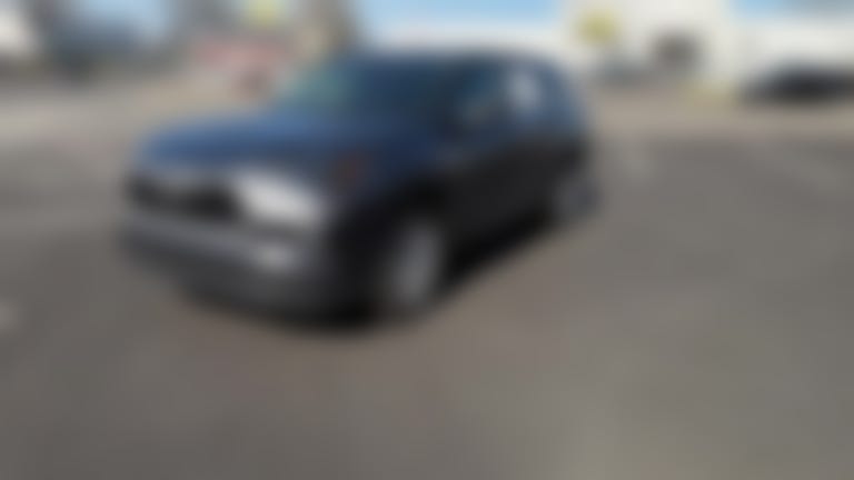 2025 Toyota Highlander vehicle photo