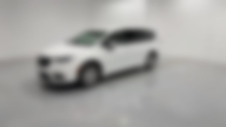 2023 Chrysler Pacifica vehicle photo