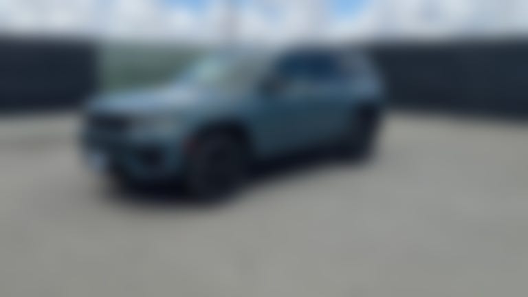 2026 Jeep Grand Cherokee vehicle photo