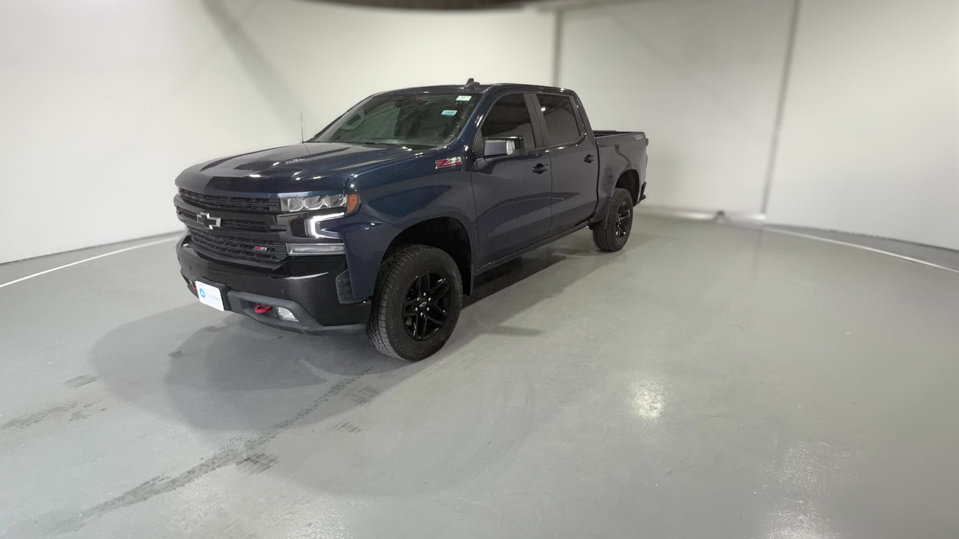 2021 Chevrolet Silverado 1500 Crew Cab vehicle photo