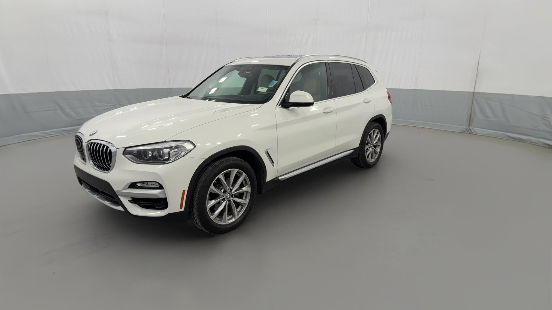 2019 BMW X3 vehicle photo