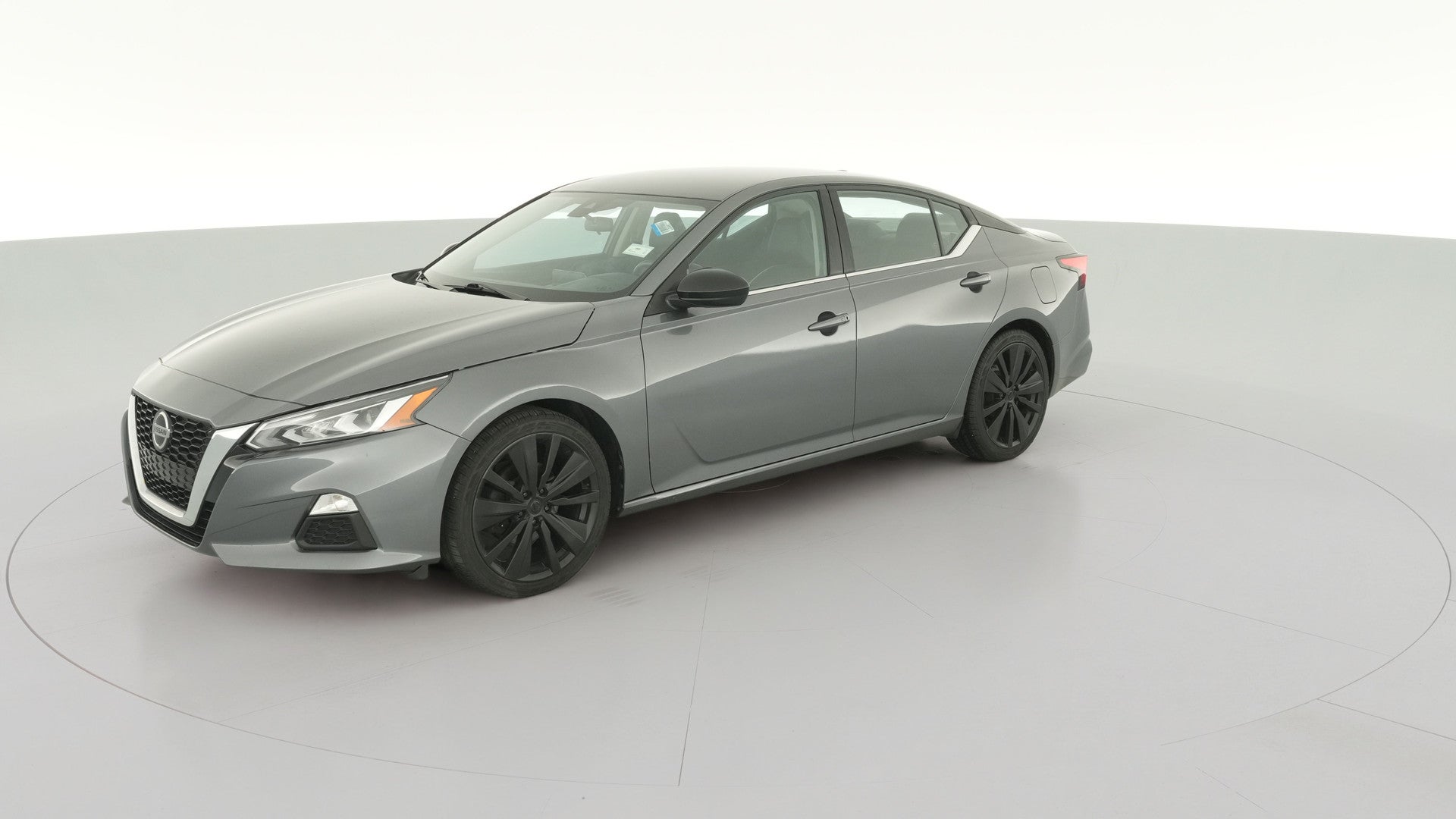 2020 Nissan Altima vehicle photo