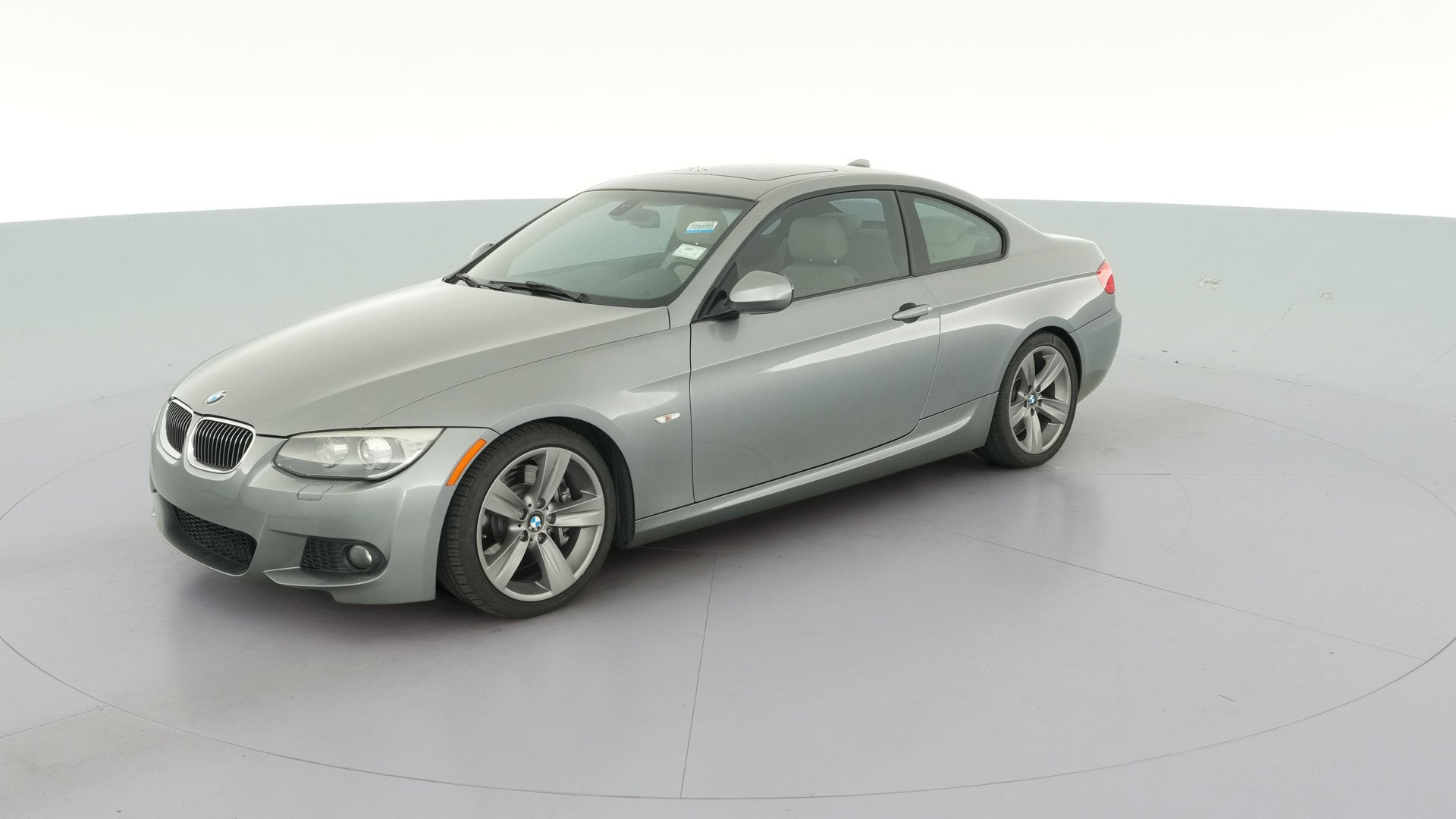 2013 BMW 3 Series vehicle photo