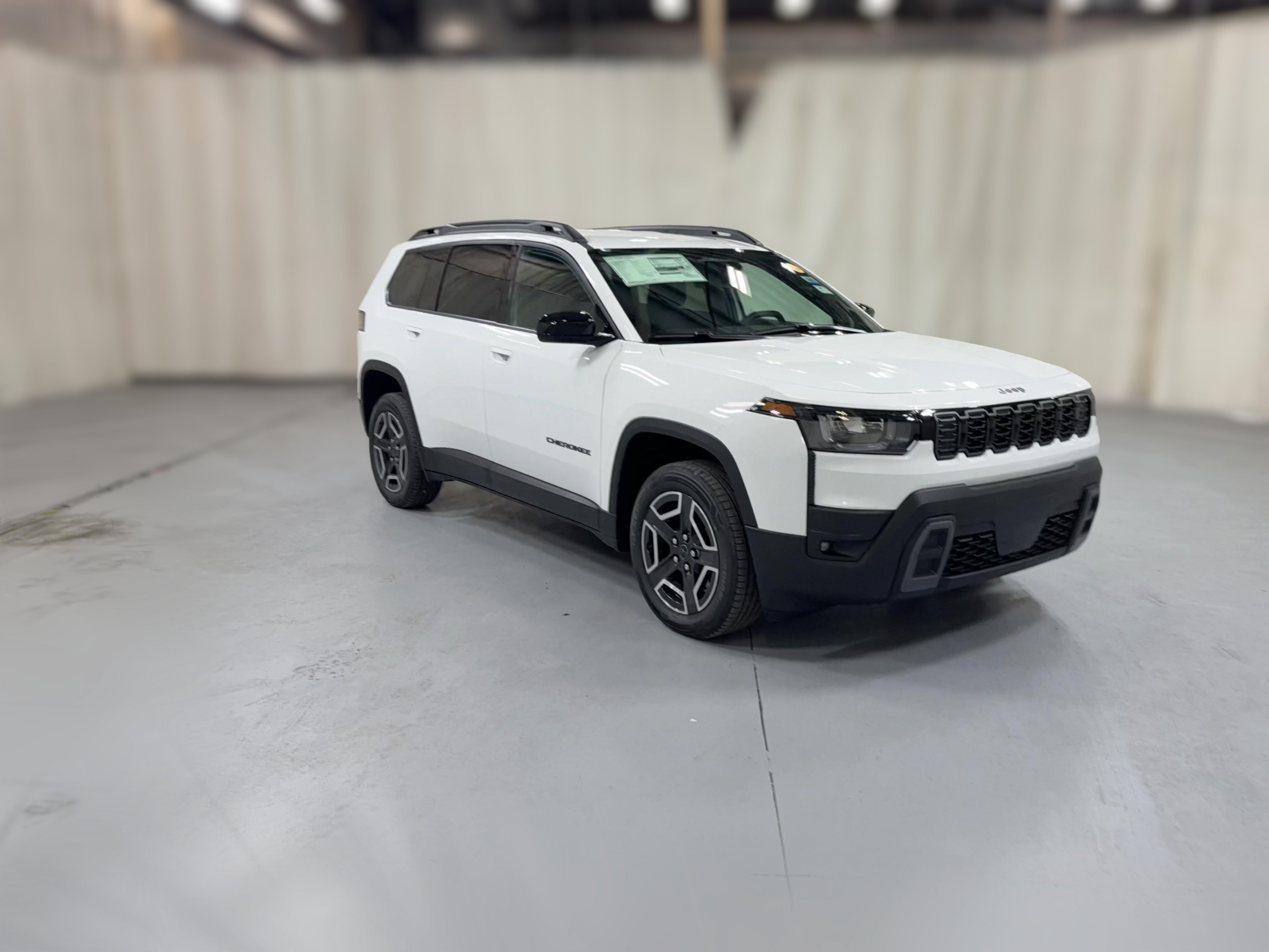 2026 Jeep Cherokee Laredo - Photo 34