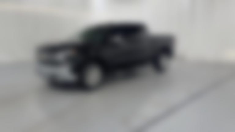 2020 Chevrolet Silverado 1500 Crew Cab vehicle photo