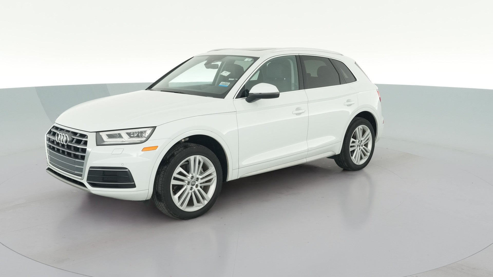 2019 Audi Q5 vehicle photo