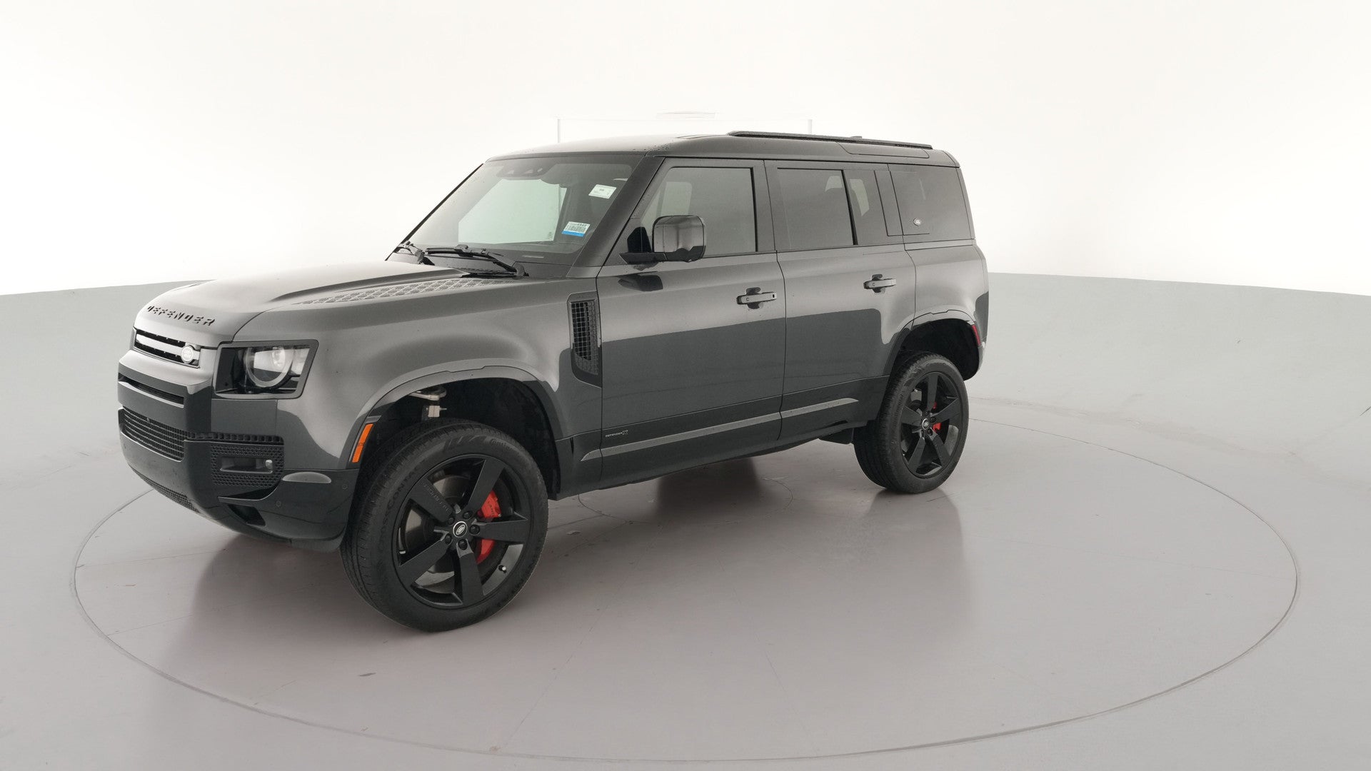 2024 Land Rover Defender 110 vehicle photo