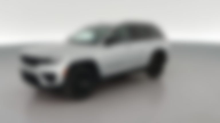 2025 Jeep Grand Cherokee vehicle photo