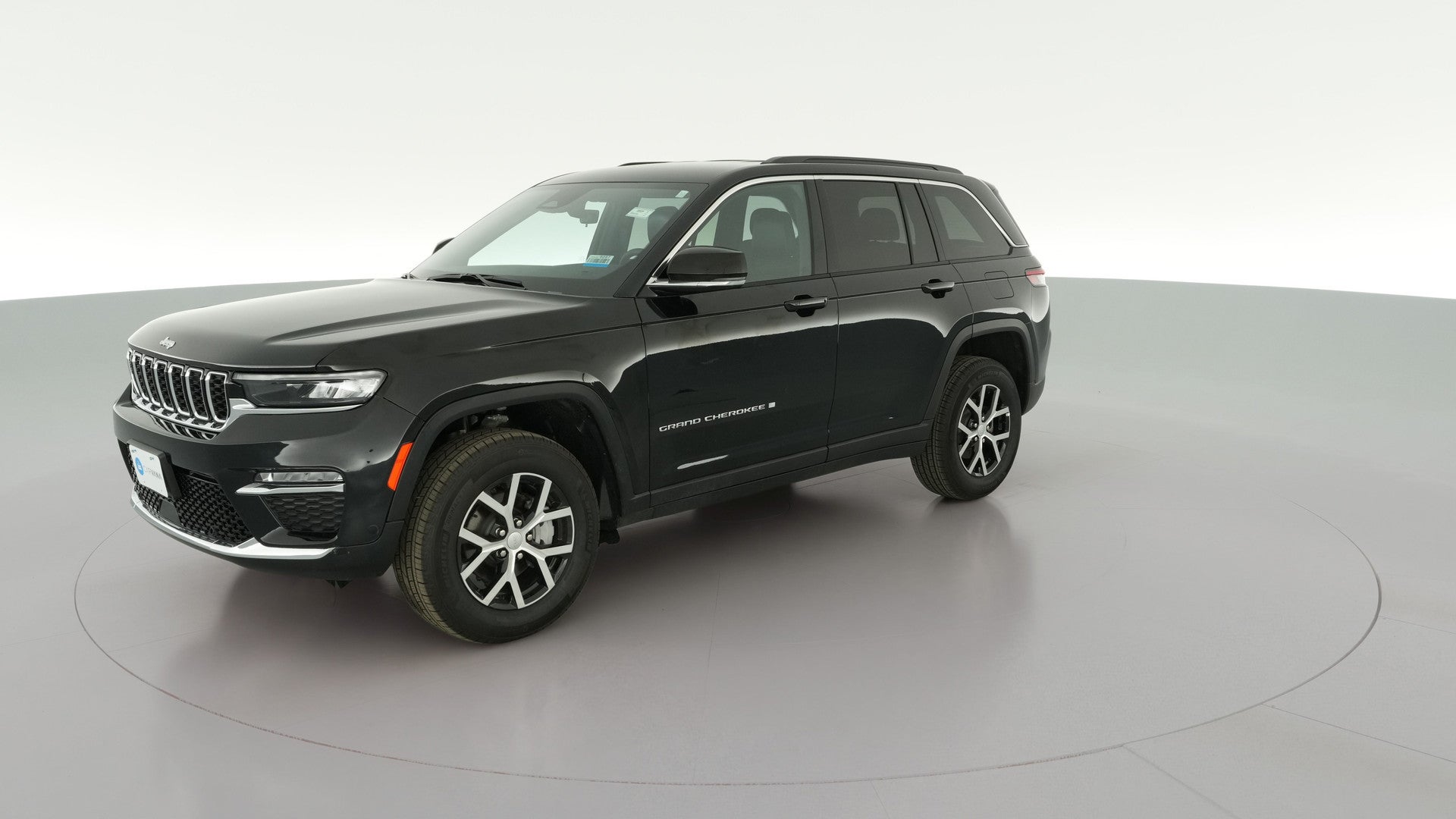 2025 Jeep Grand Cherokee vehicle photo