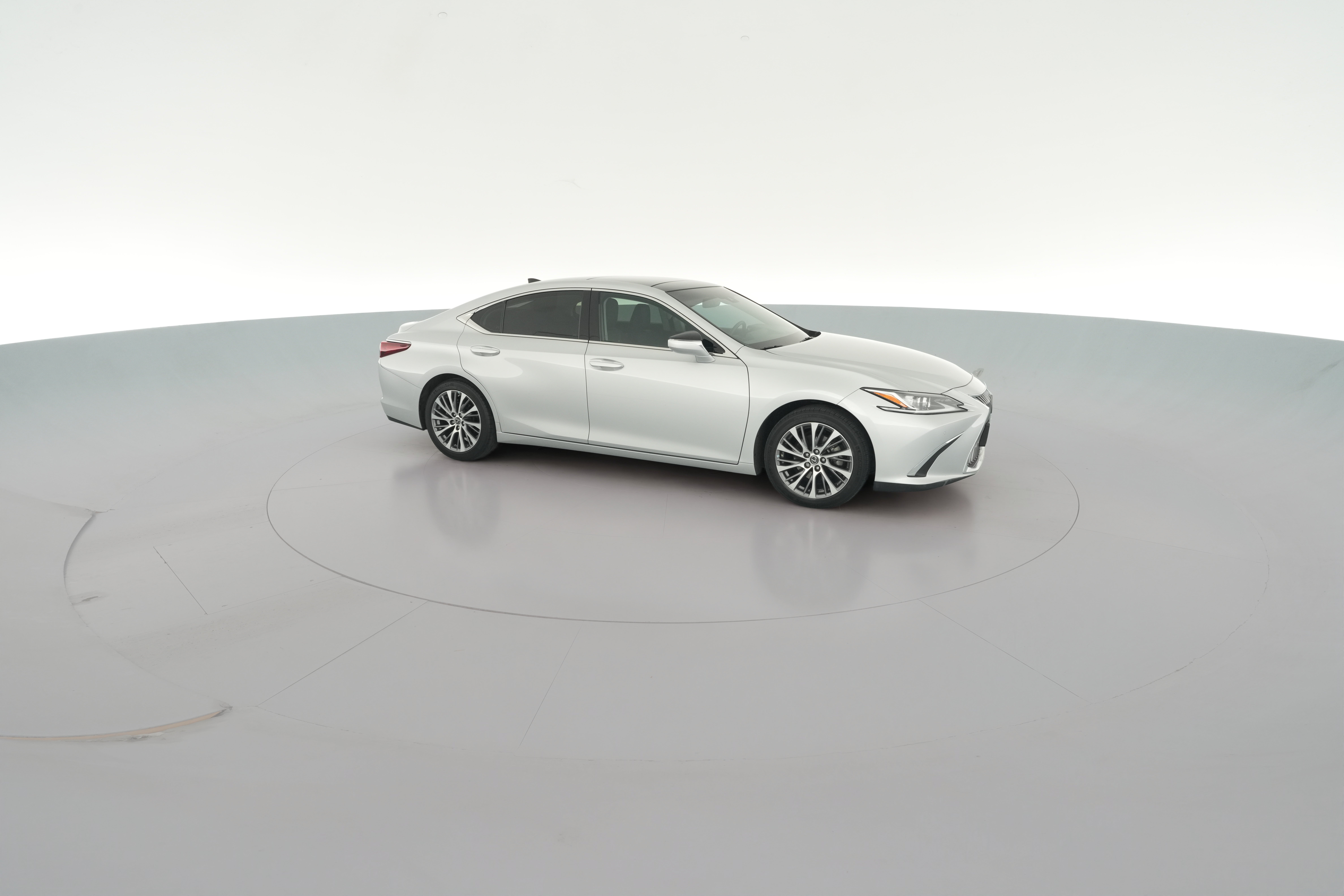 2020 Lexus ES 350 - Photo 37