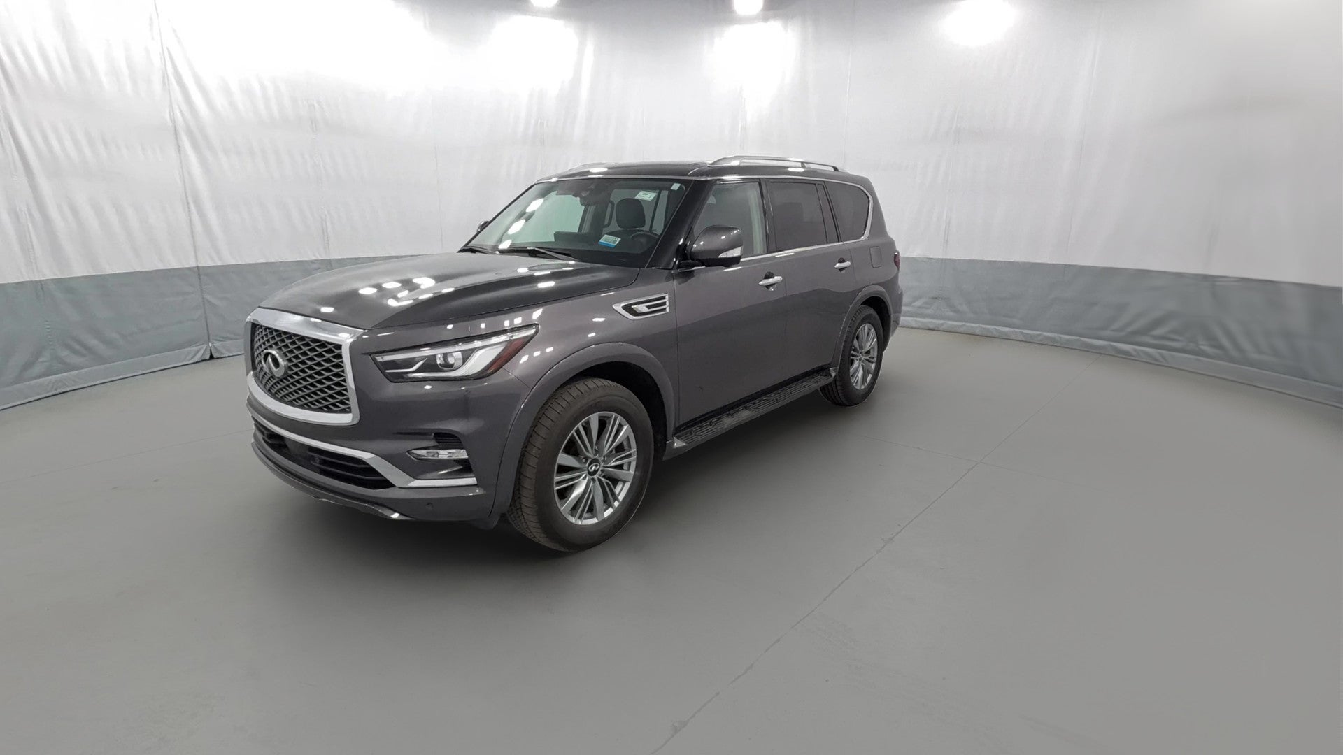 2024 INFINITI QX80 vehicle photo