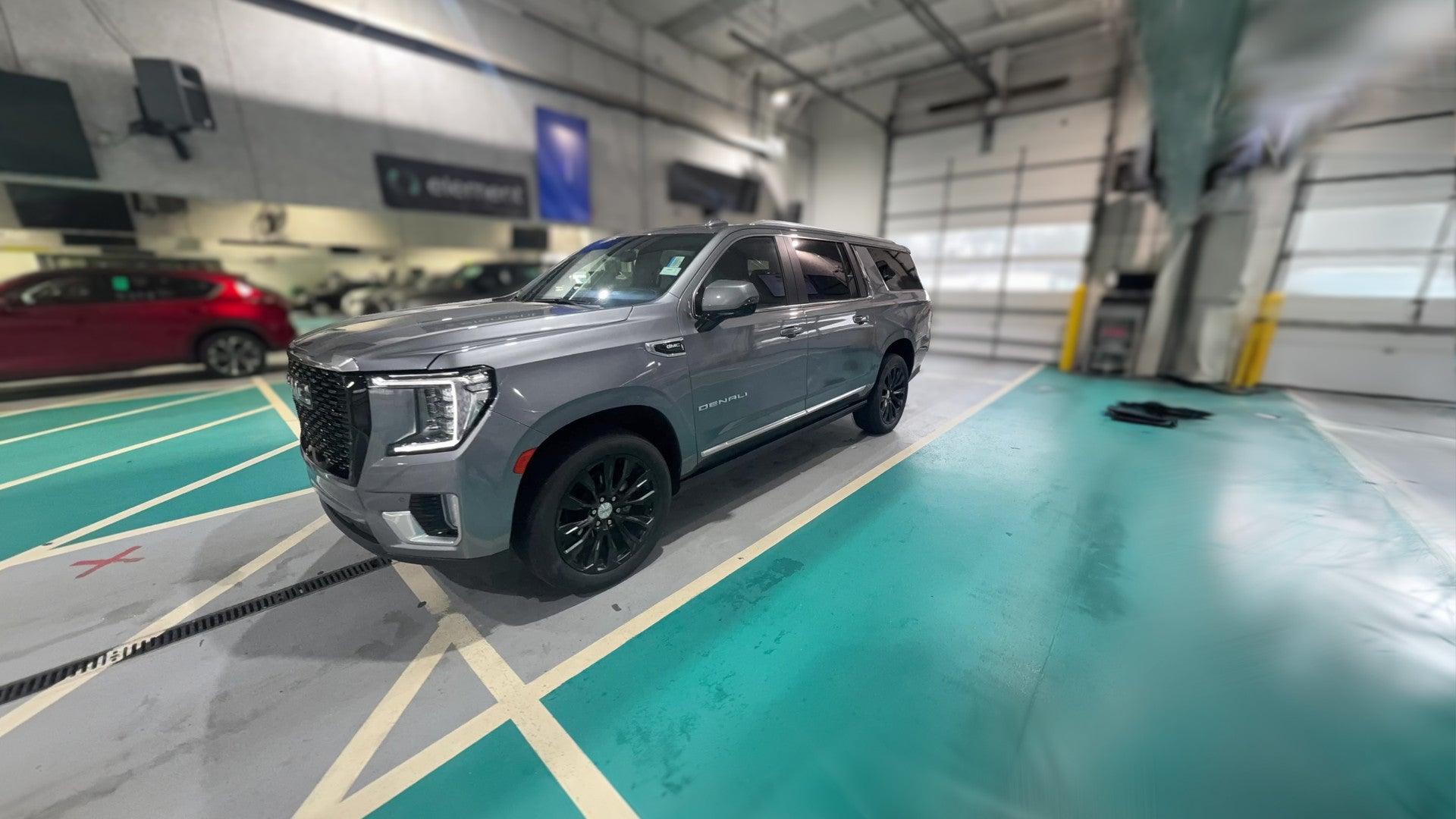 2022 GMC Yukon XL vehicle photo