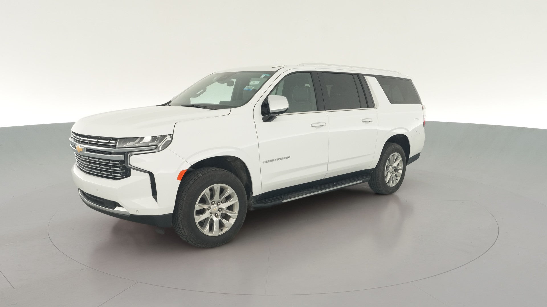 2023 Chevrolet Suburban vehicle photo