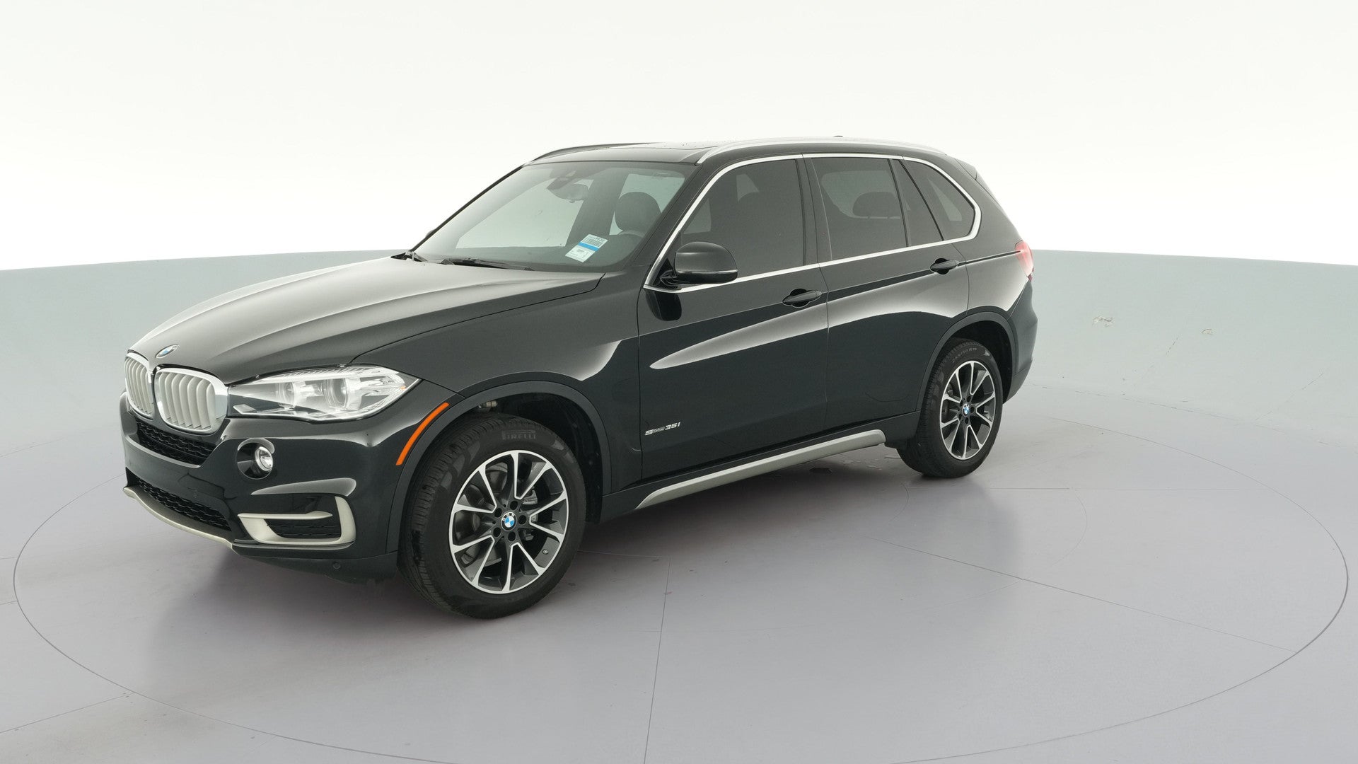 2018 BMW X5 vehicle photo