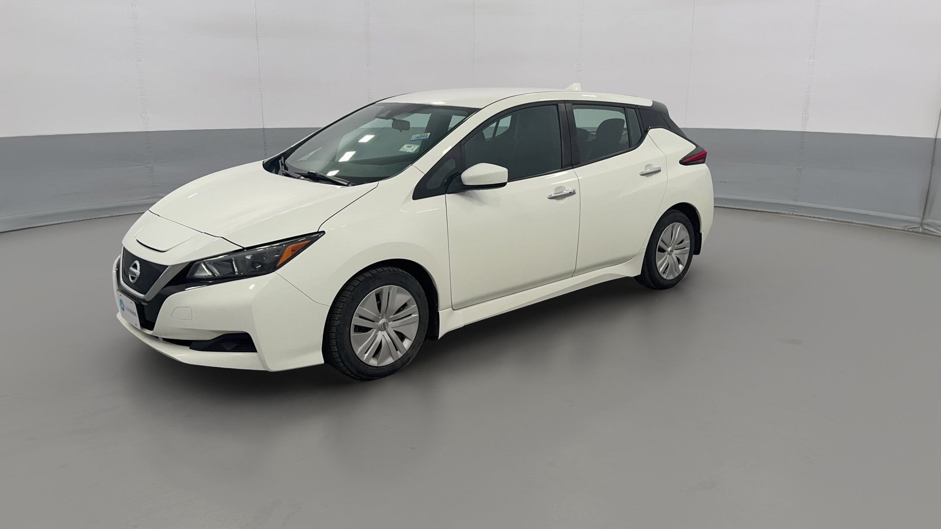 2022 Nissan LEAF vehicle photo
