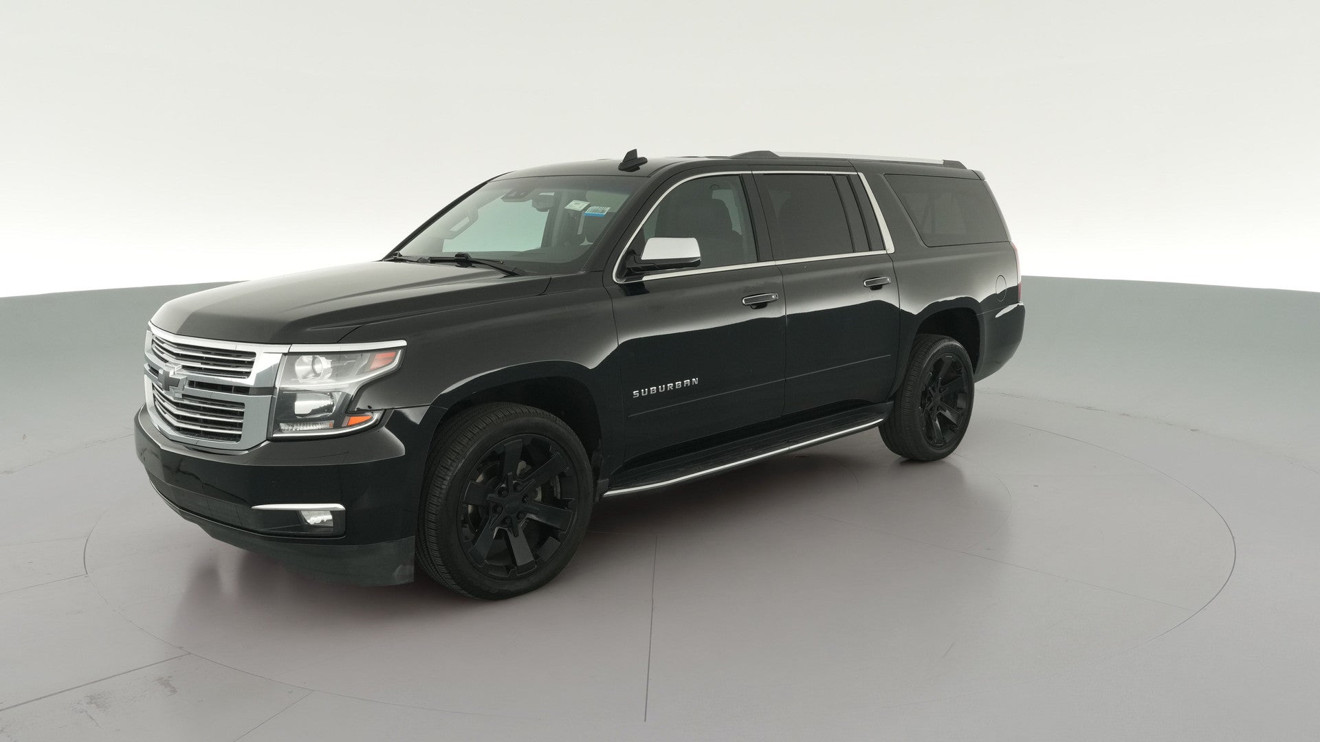 2019 Chevrolet Suburban vehicle photo