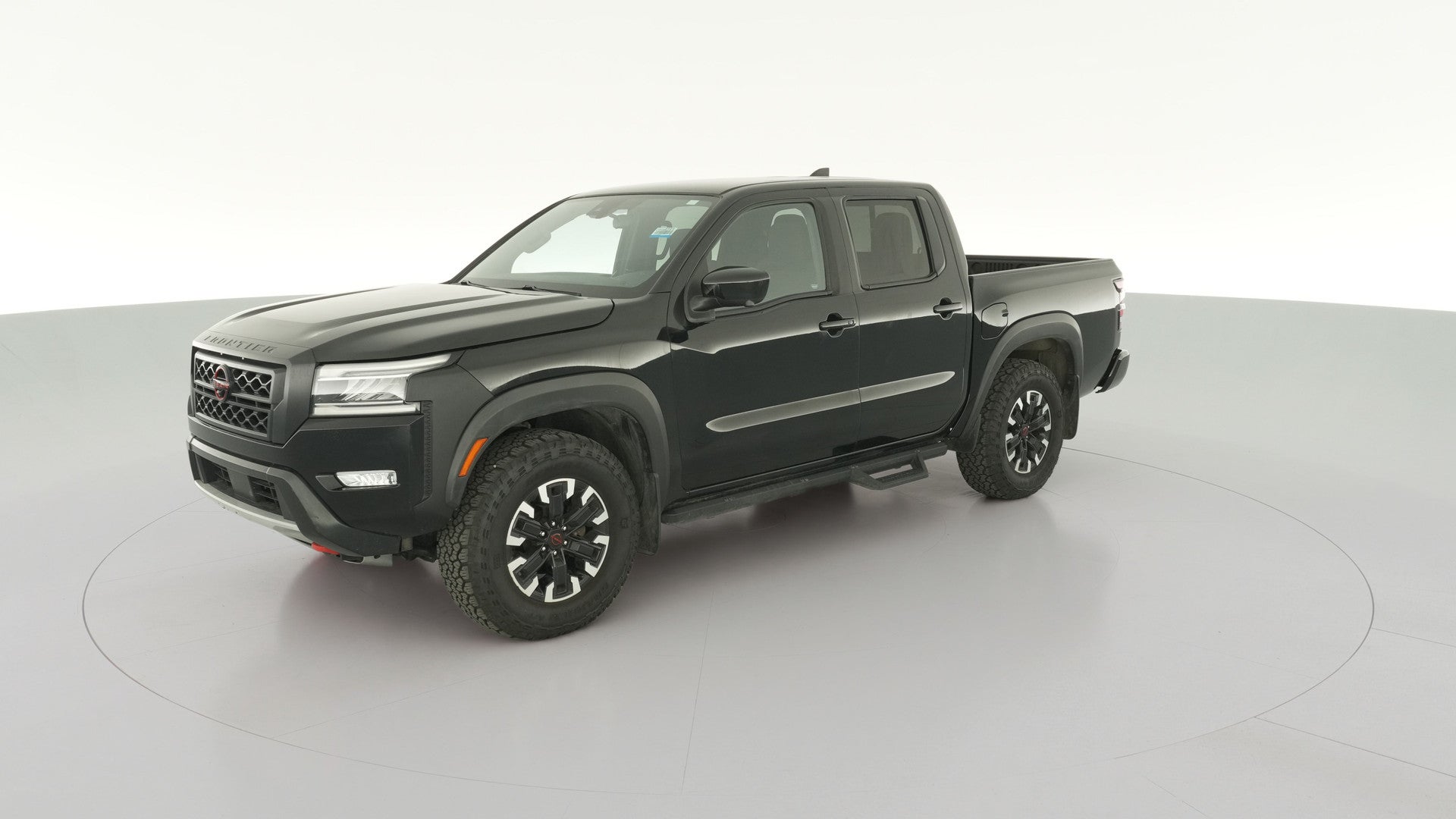 2022 Nissan Frontier Crew Cab vehicle photo