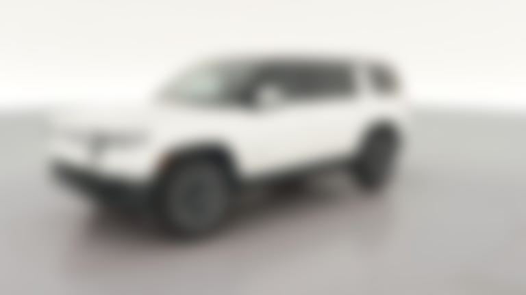 2025 Rivian R1S vehicle photo