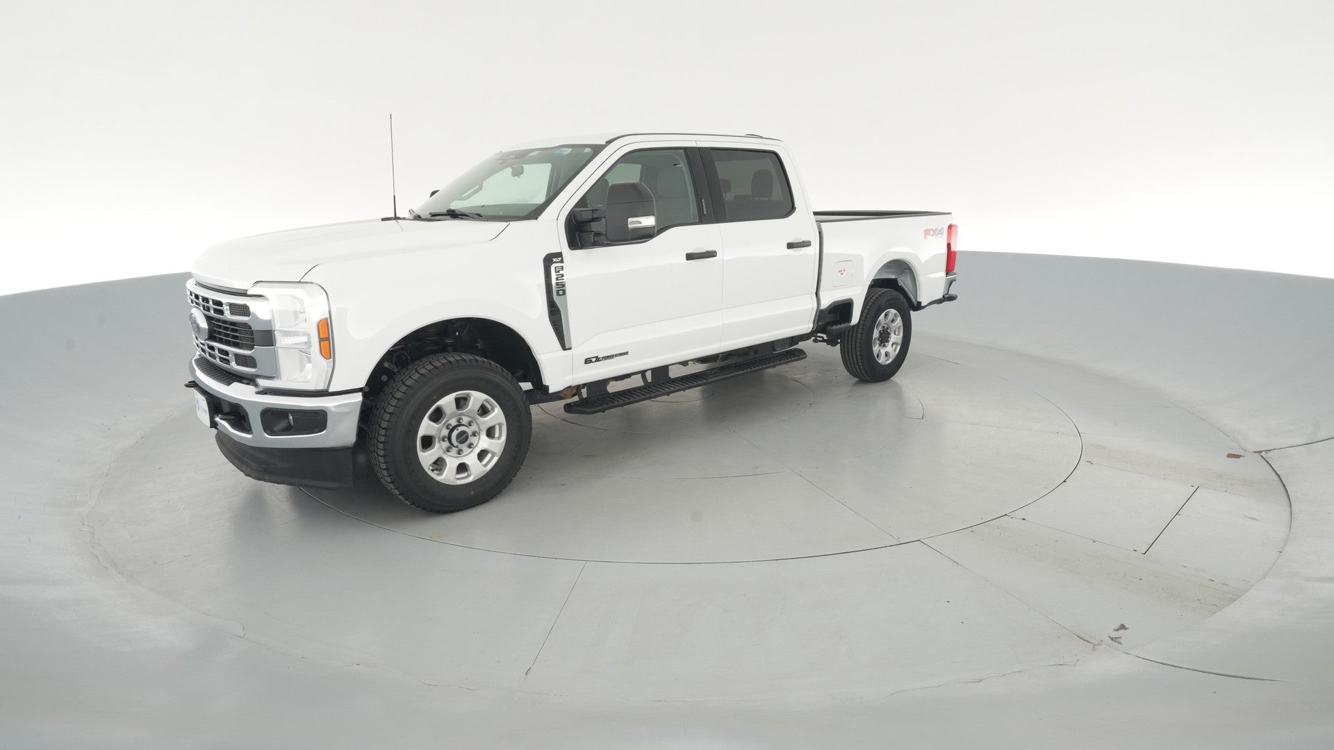 2024 Ford F250 Super Duty Crew Cab vehicle photo