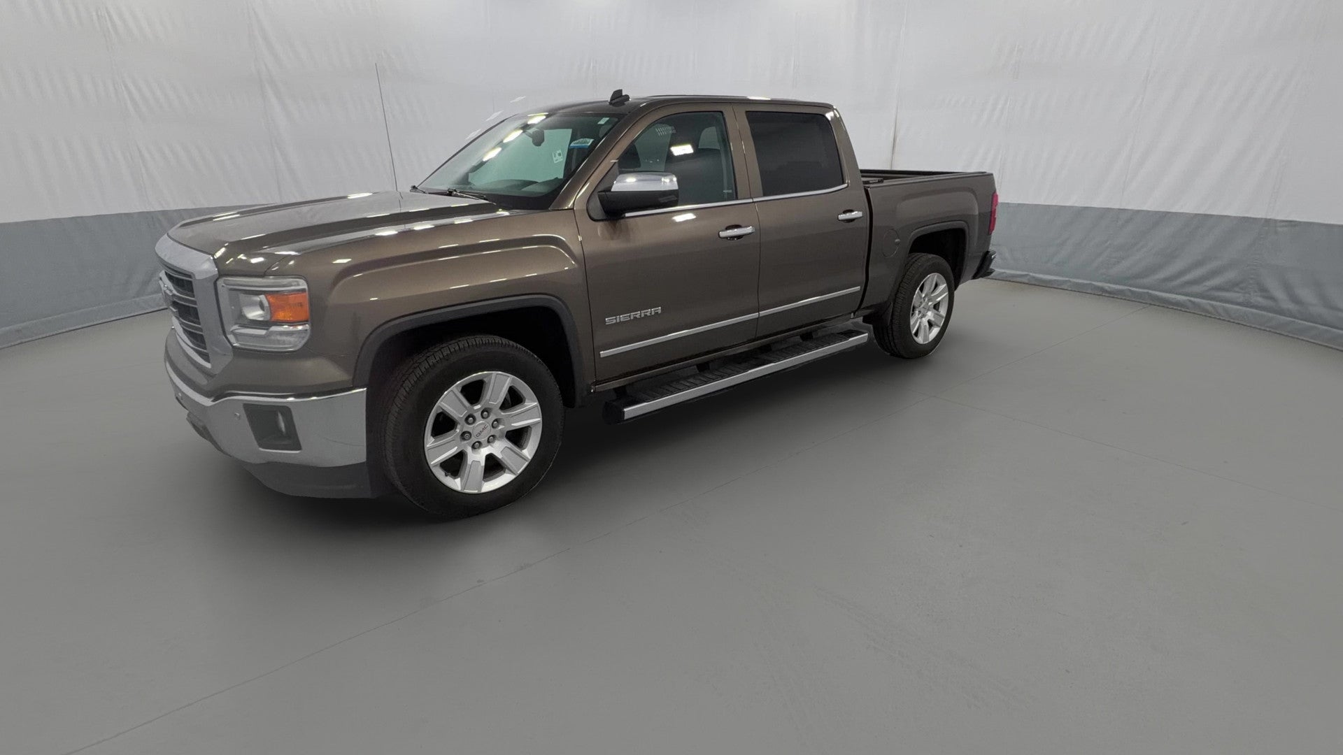 2014 GMC Sierra 1500 Crew Cab vehicle photo