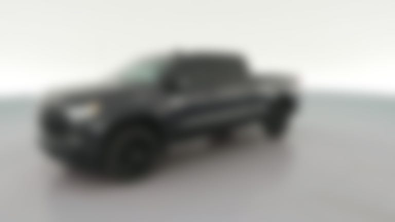 2023 Chevrolet Silverado 1500 Crew Cab vehicle photo