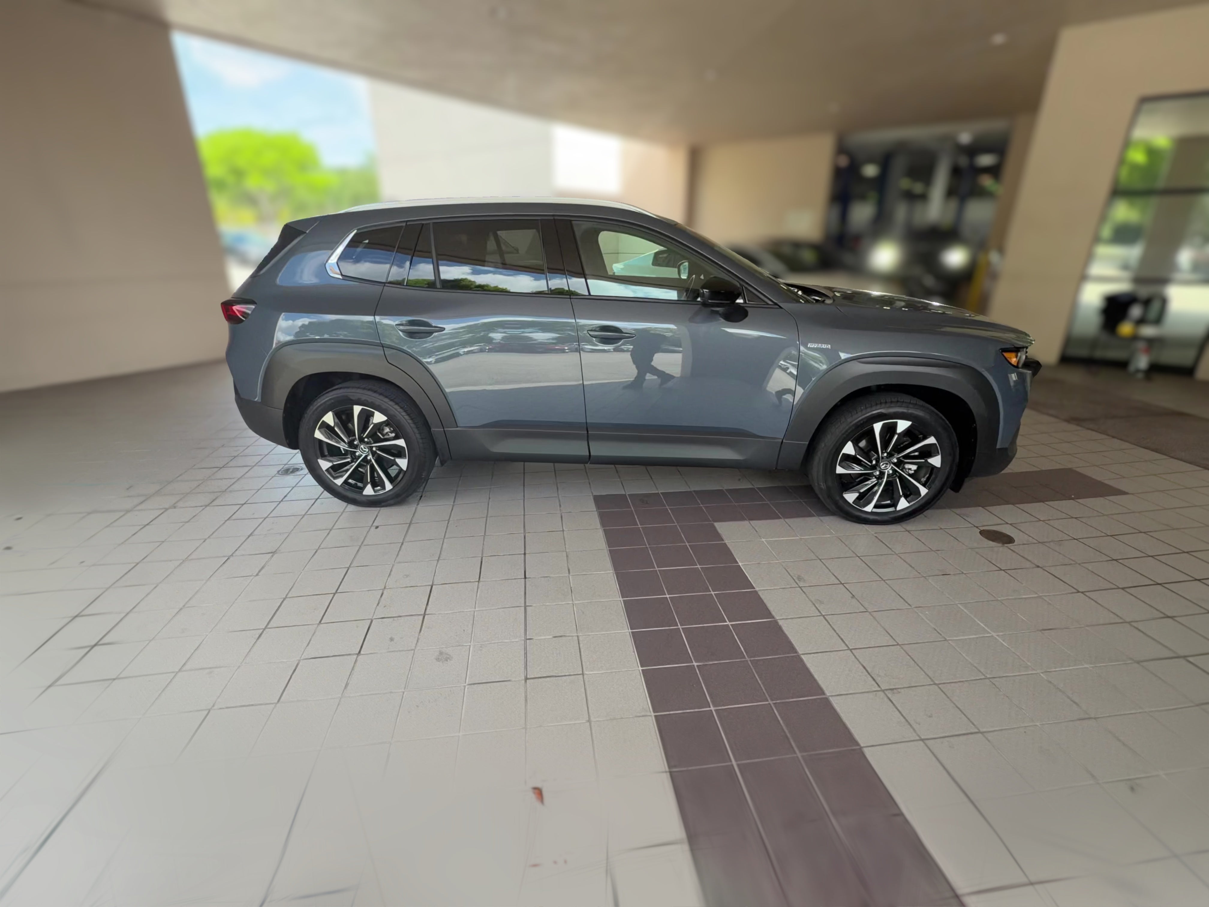 2025 Mazda CX-50 Premium Plus - Photo 37
