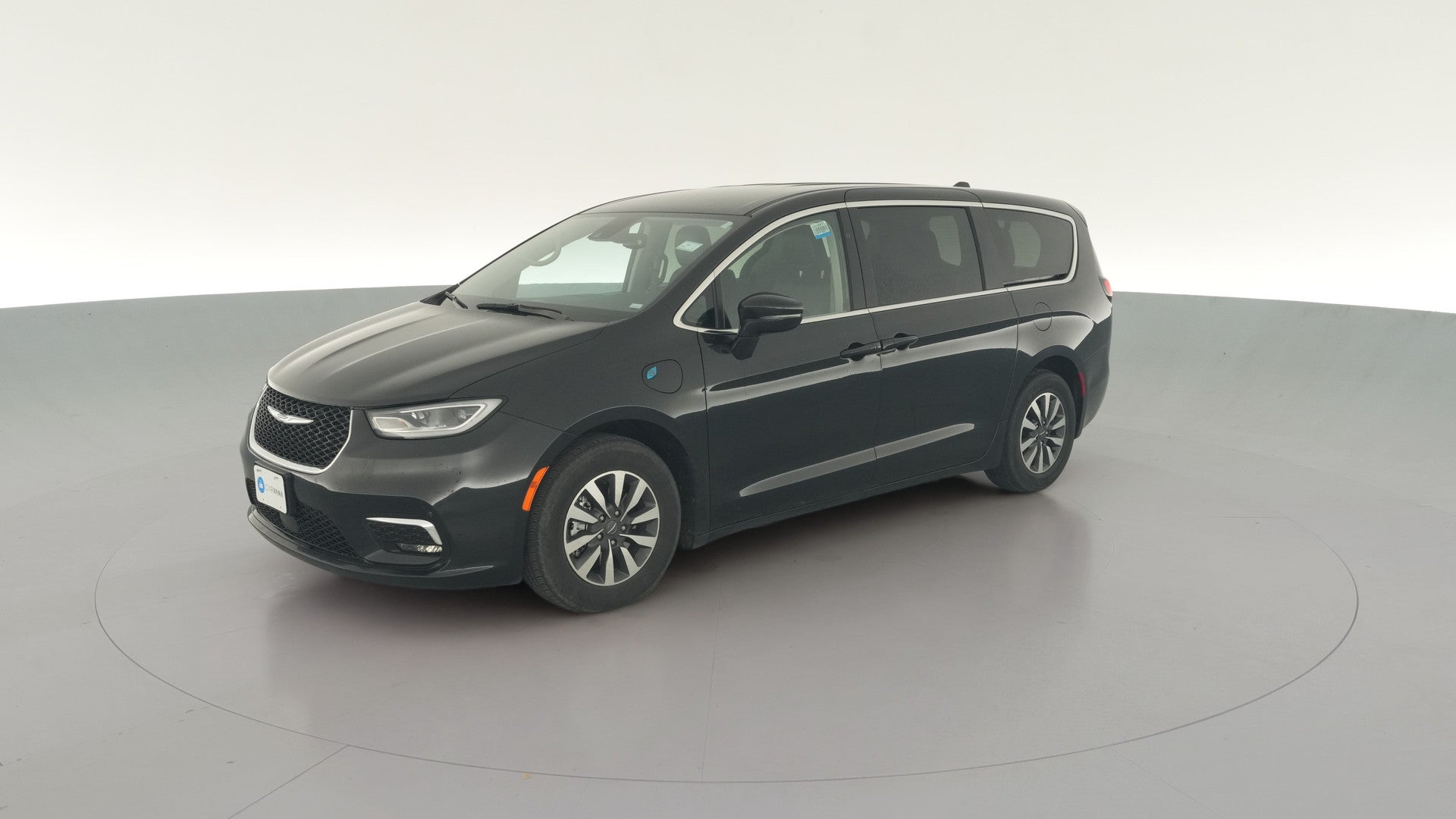 2024 Chrysler Pacifica Hybrid vehicle photo