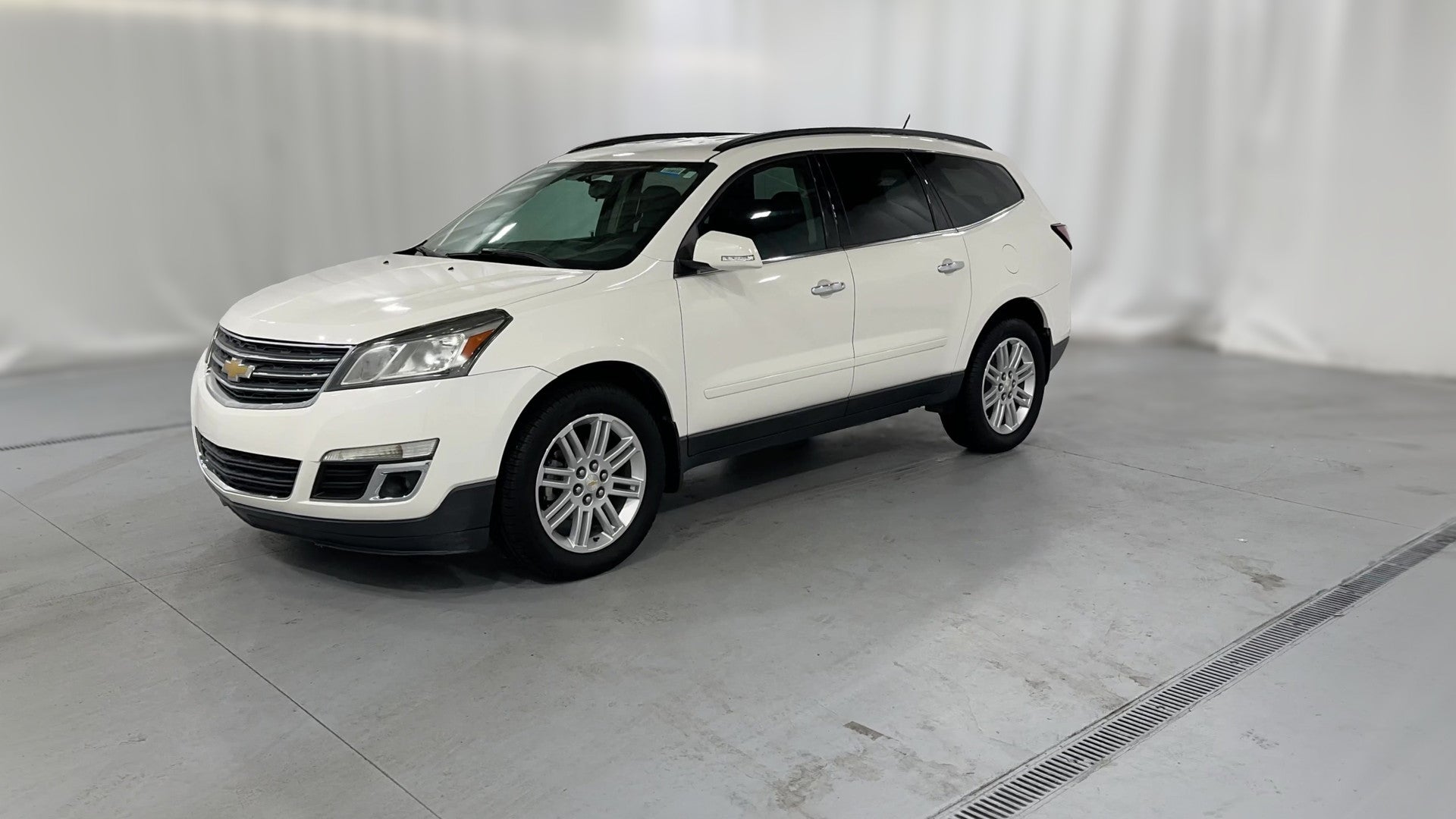 2014 Chevrolet Traverse vehicle photo