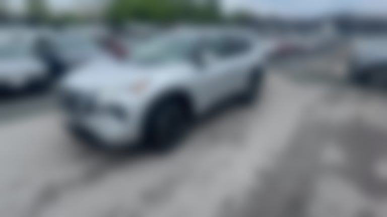 2025 Nissan Rogue vehicle photo