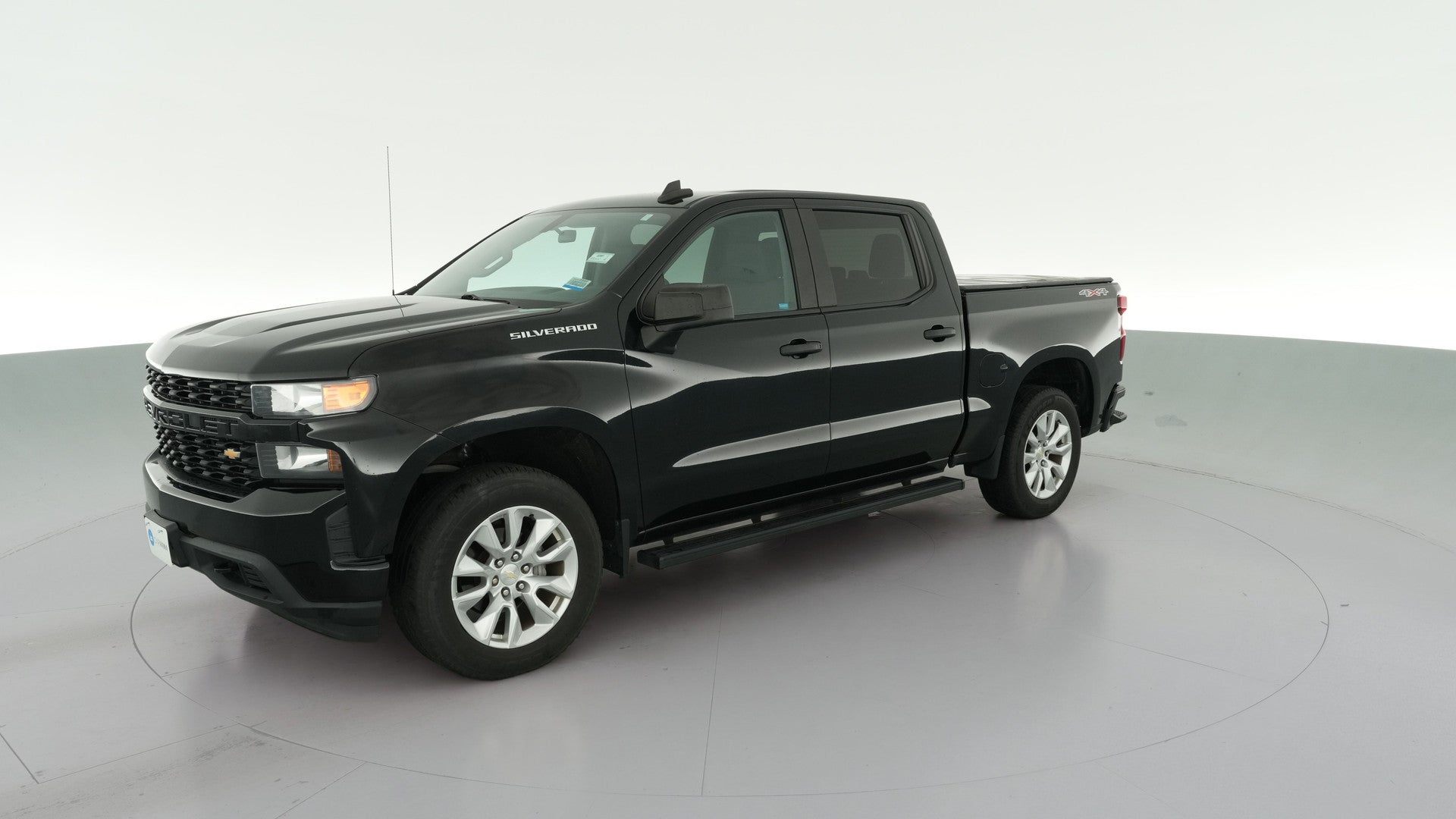 2020 Chevrolet Silverado 1500 Crew Cab vehicle photo