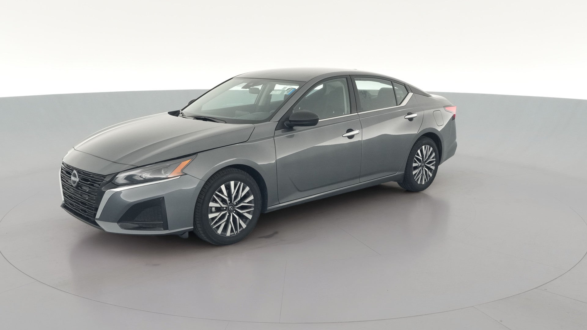 2025 Nissan Altima vehicle photo