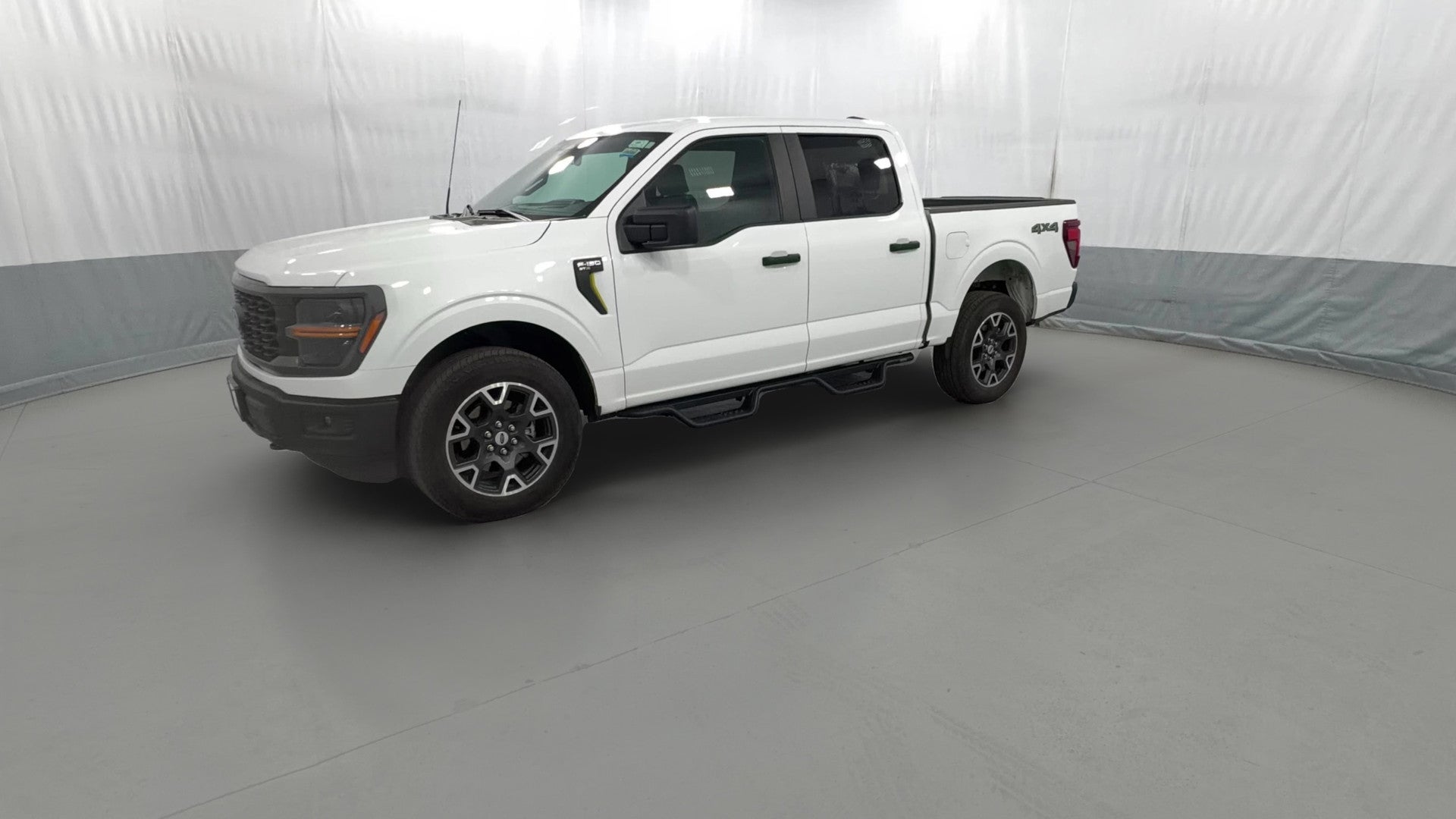 2024 Ford F150 SuperCrew Cab vehicle photo