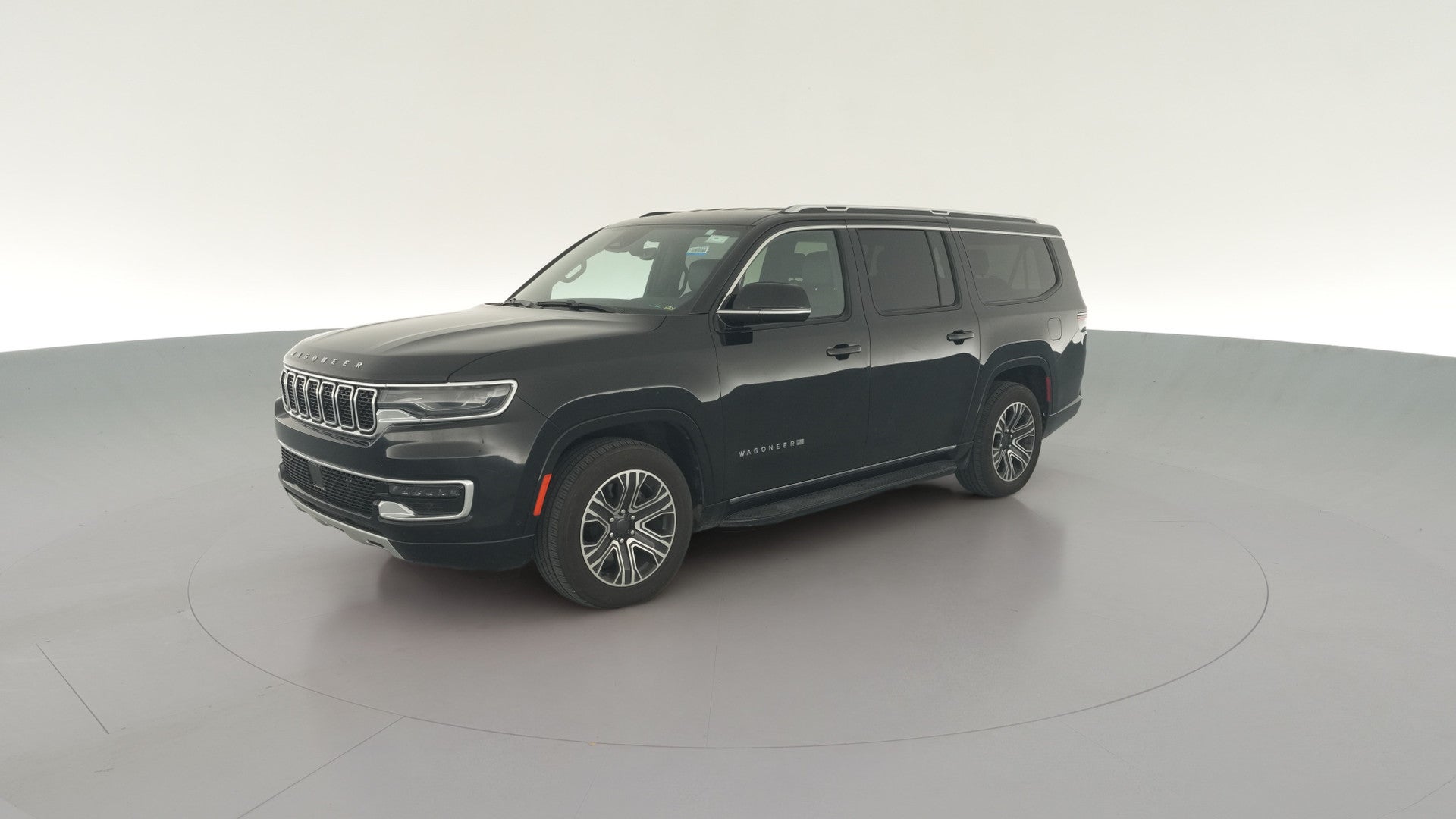 2023 Jeep Wagoneer L vehicle photo