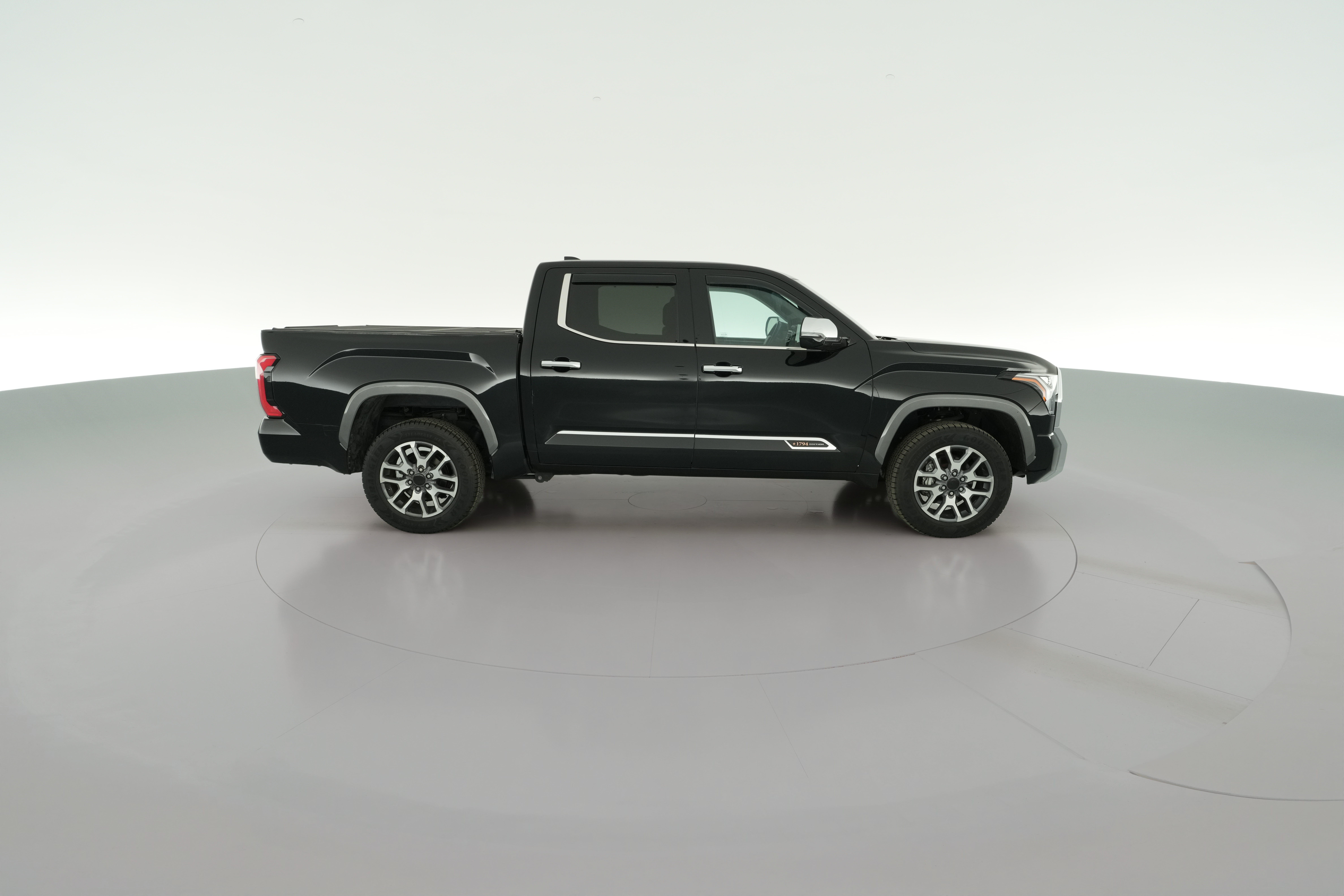 2024 Toyota Tundra 1794 Edition - Photo 40