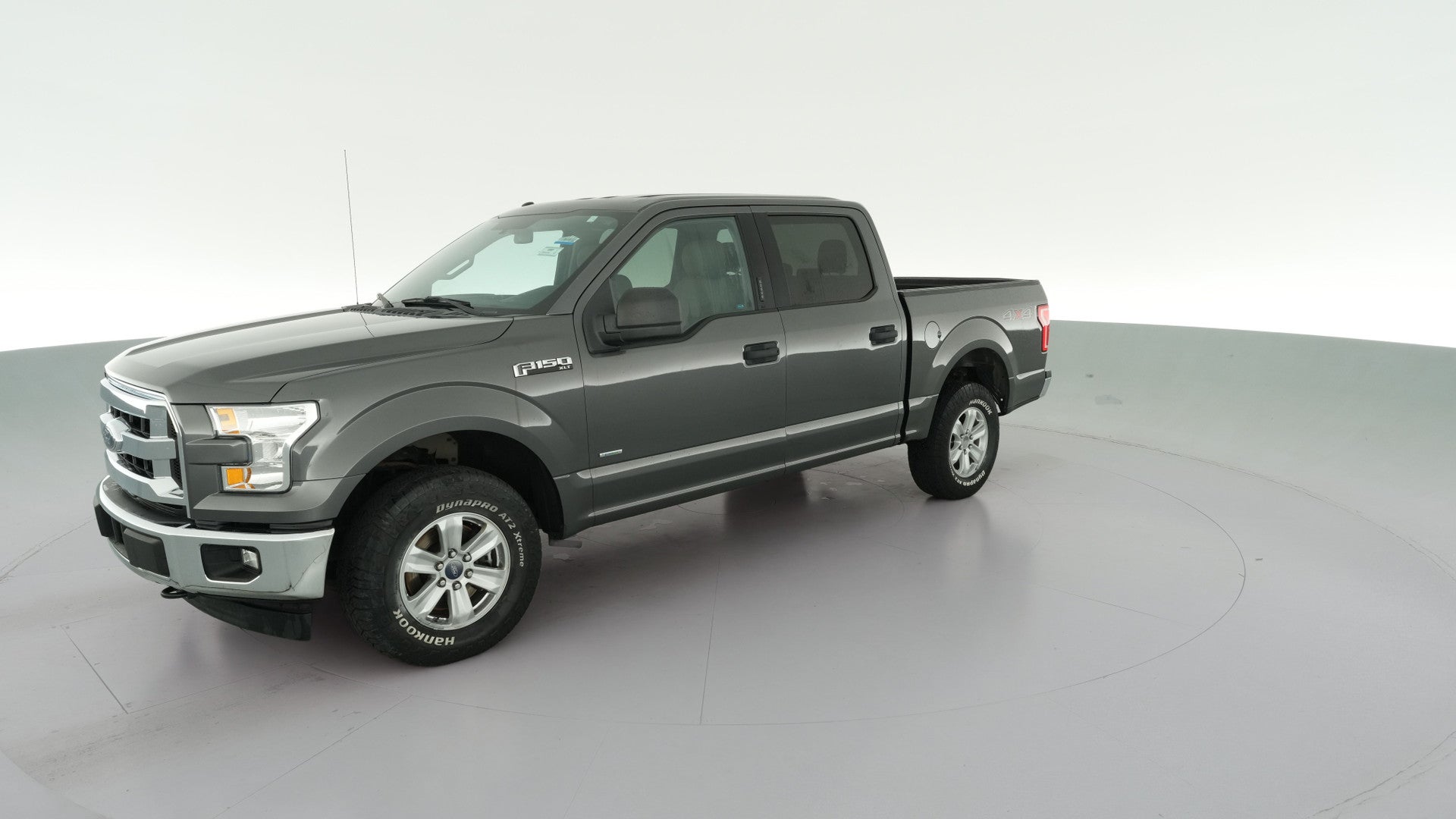 2017 Ford F150 SuperCrew Cab vehicle photo