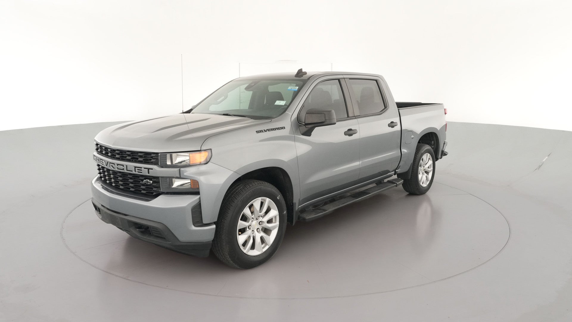 2021 Chevrolet Silverado 1500 Crew Cab vehicle photo